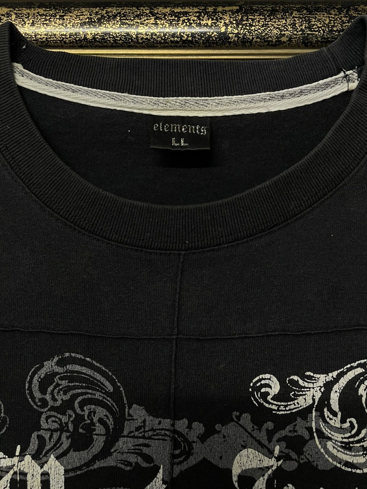 Japanese Brand Vintage JPN Designer Element Master Host Skunn Sunfaded Tee Size US L / EU 52-54 / 3 - 8 Thumbnail