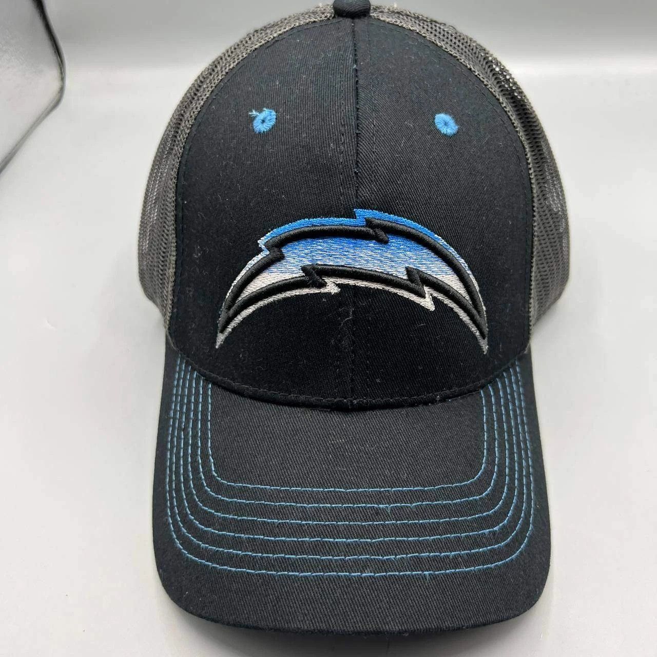 Other Los Angeles LA Chargers Hat NFL Team Apparel Snap Back Size ONE SIZE - 1 Thumbnail