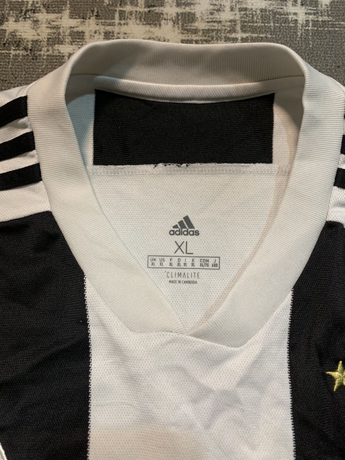 Adidas 2018-19 Juventus Home Shirt Ronaldo #7 Size US XL / EU 56 / 4 - 3 Thumbnail