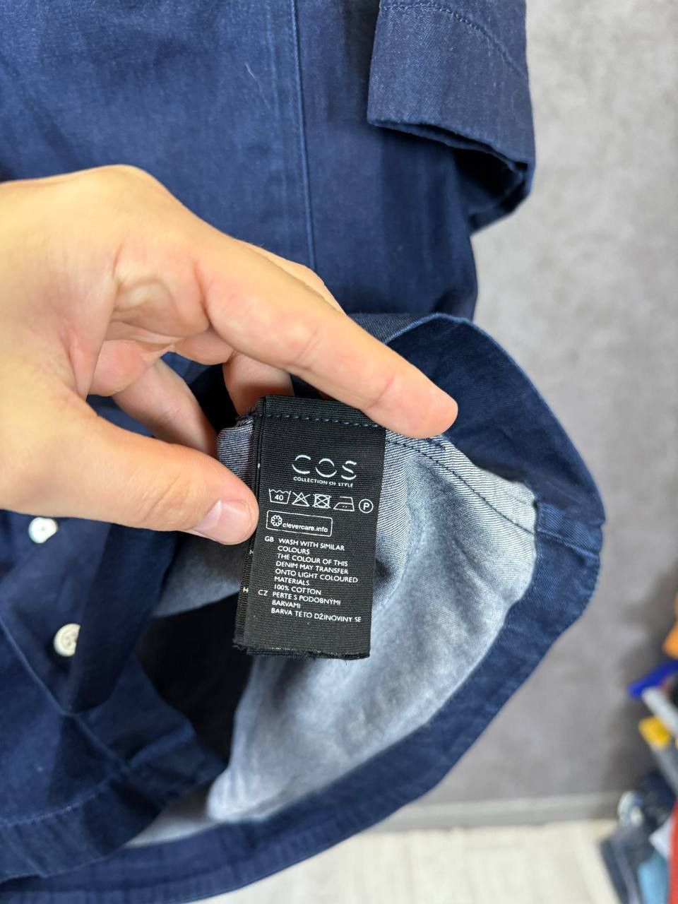 Cos × Designer COS designer pocket shirt Size US S / EU 44-46 / 1 - 4 Thumbnail