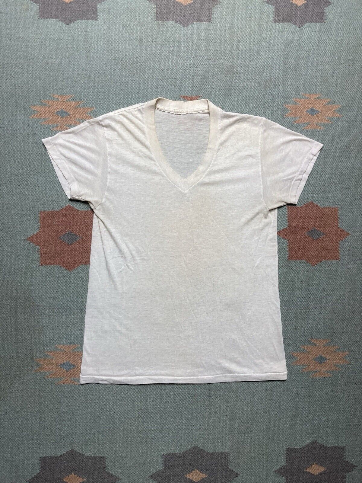 Vintage VTG 60s blank white t shirt v neck soft cotton thin grunge L Size US L / EU 52-54 / 3 - 1 Thumbnail