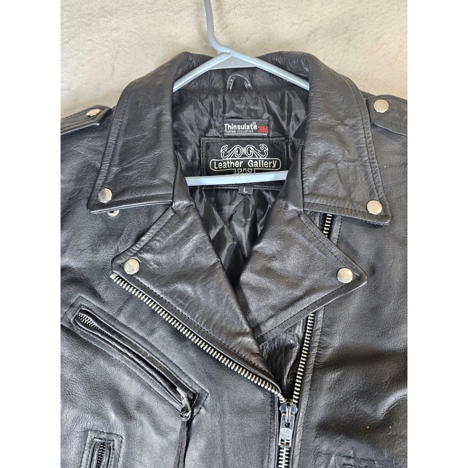 Vintage VINTAGE Leather Gallery Thinsulate Lined Leather Biker Jacket Belted Size Large Black - Men’s? Women’s? Unisex Adults (Motorcycle Jacket) Size US L / EU 52-54 / 3 - 3 Thumbnail