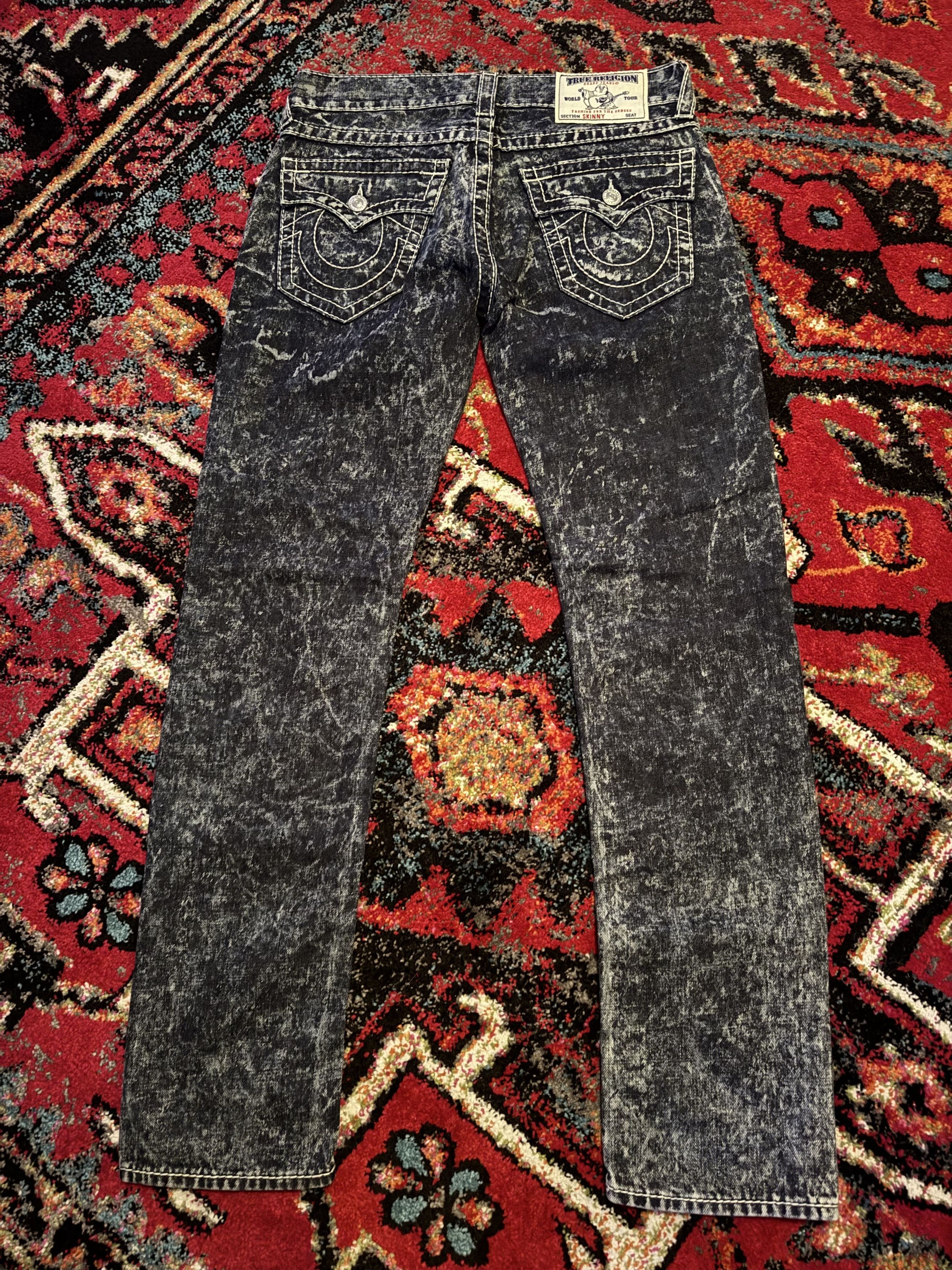 True Religion True Religion (World Tour) Long Skinny Jeans Size US 31 - 2 Thumbnail