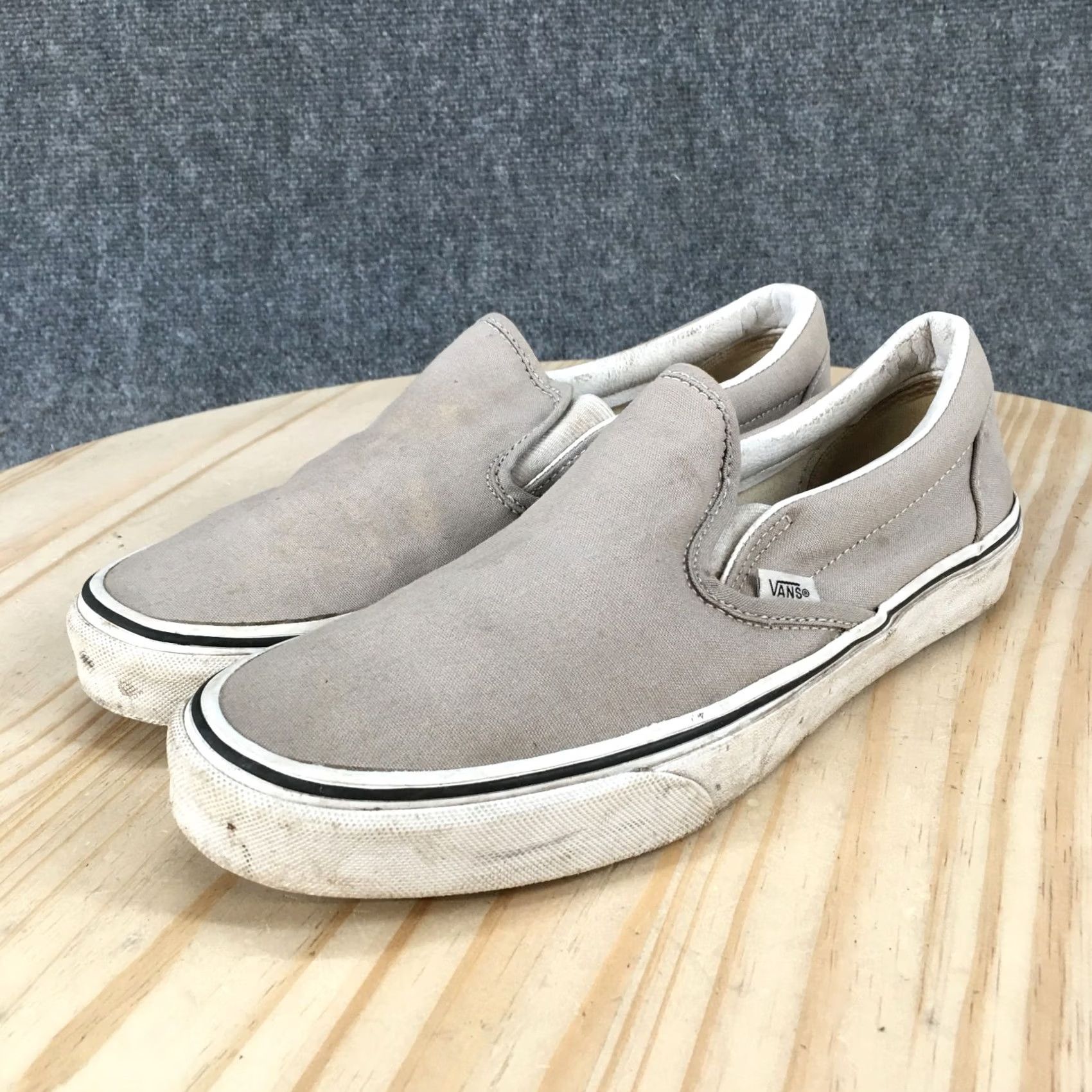 Vans VANS Classic Slip-On Men’s 9 Women’s 10.5 Gray Canvas Sneakers Shirt Shoes Flat Slip-On Casual Size L / US 10 / IT 46 - 3 Thumbnail