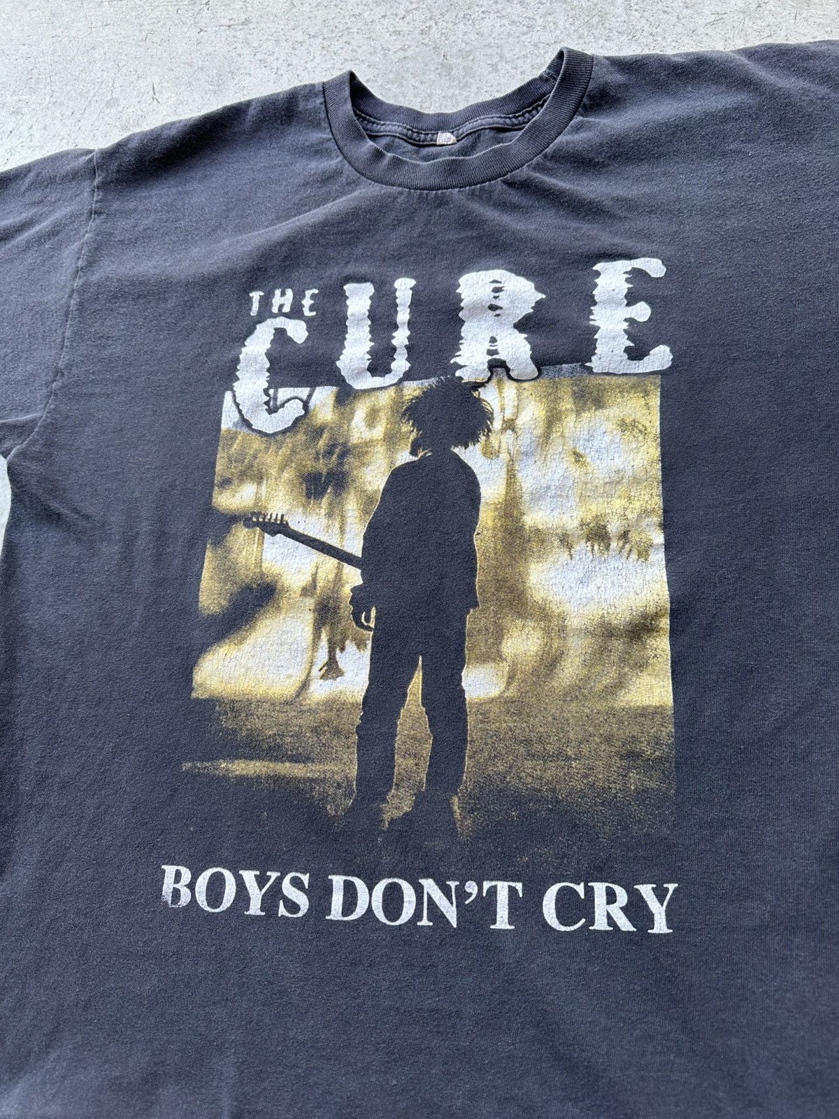 Band Tees × Vintage 2016 The Cure Boys Don’t Cry Tour Tee Size US L / EU 52-54 / 3 - 2 Thumbnail