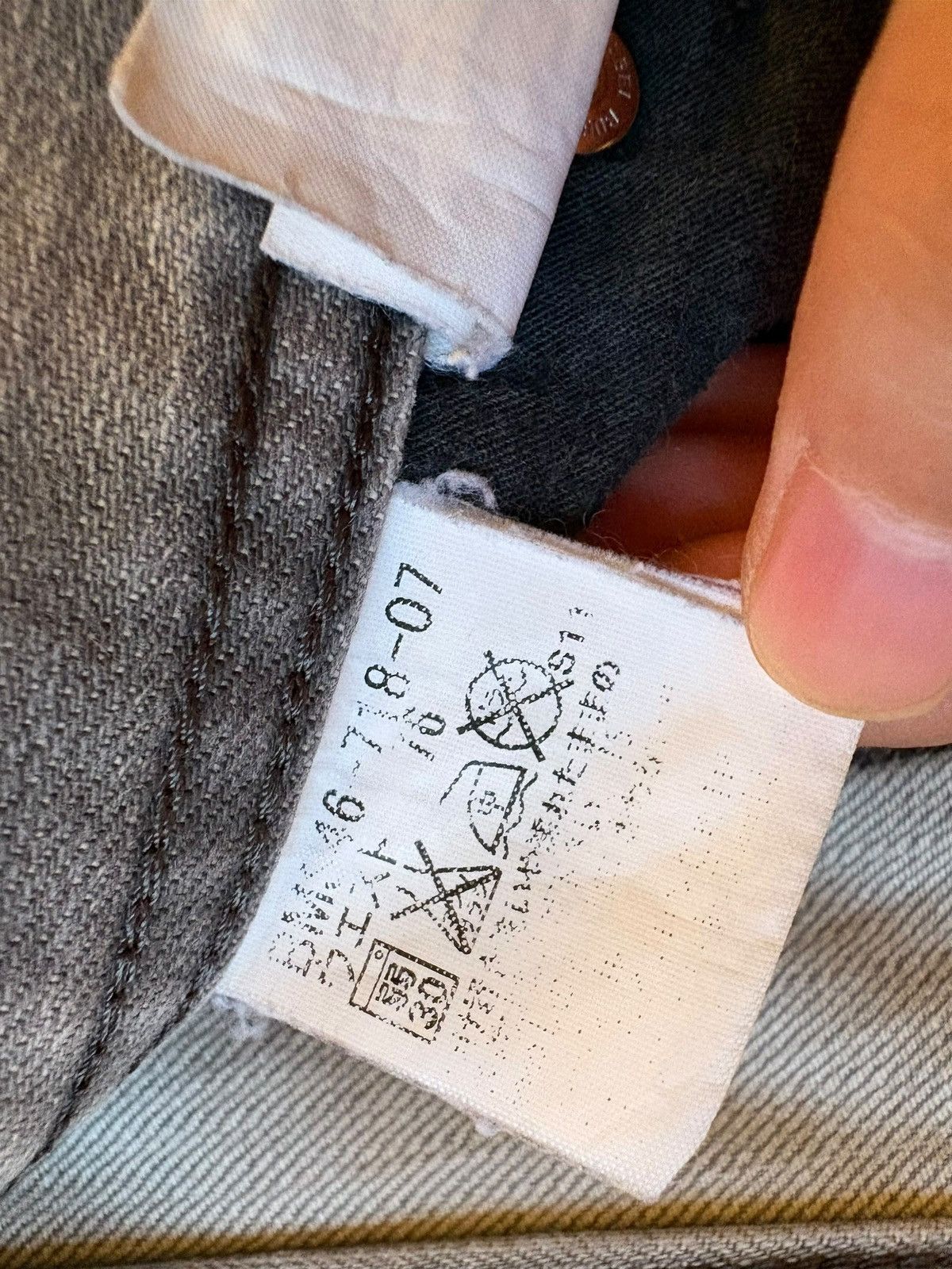 Burberry Vintage Burberry Distressed Grey Jeans Size US 31 - 11 Thumbnail