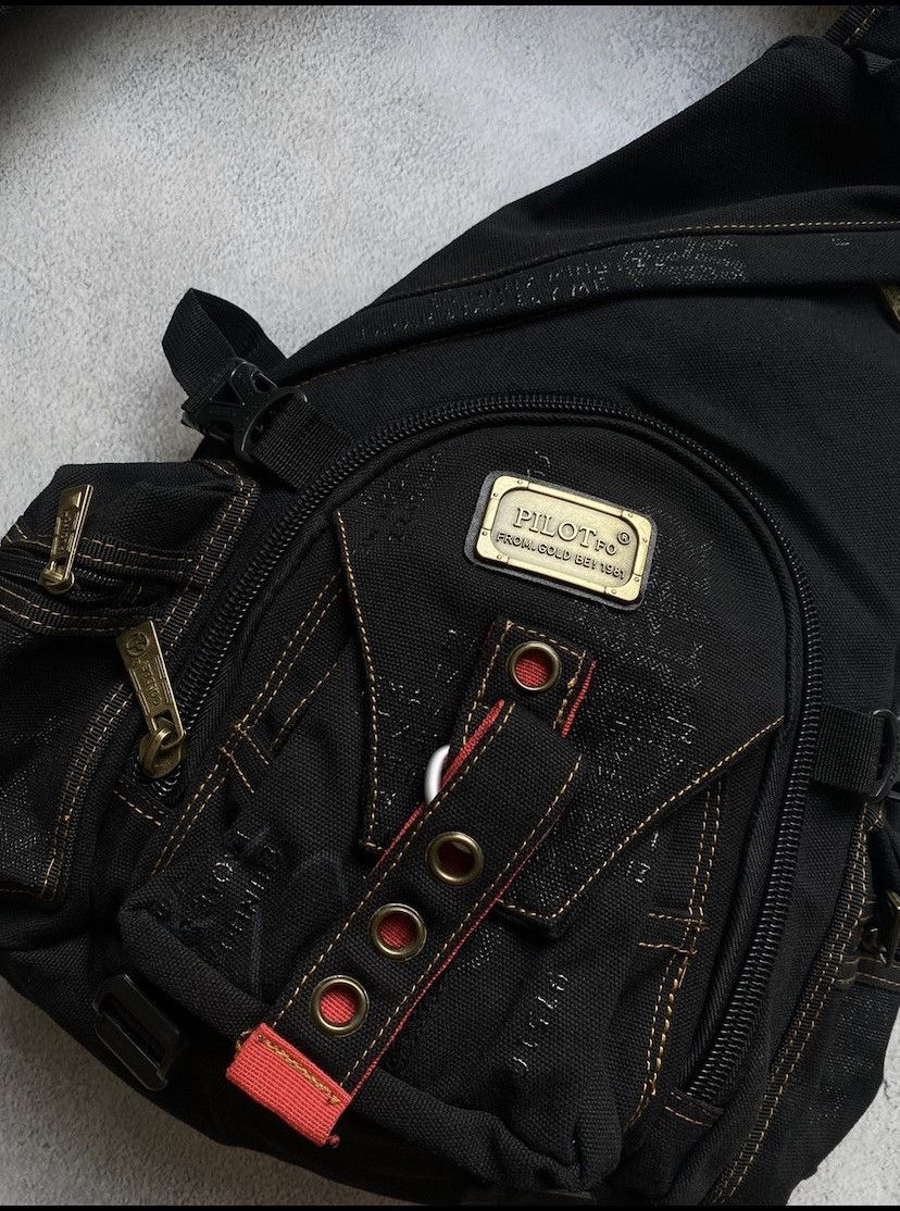 Diesel × Vintage Diesel distressed Multi Pocket y2k sling bag Size ONE SIZE - 3 Thumbnail