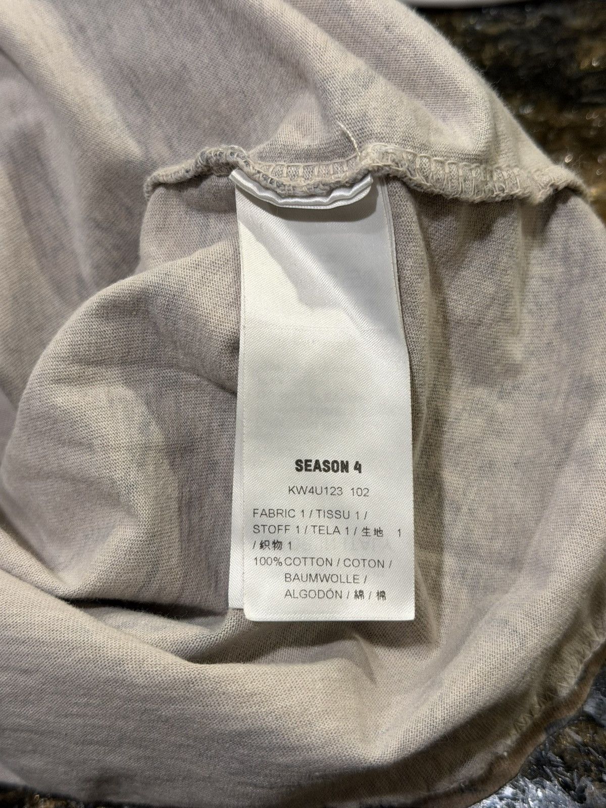 Yeezy Yeezy Season 4 Kanye West Real Tree Camo Long Sleeve T-Shirt Size US M / EU 48-50 / 2 - 15 Thumbnail