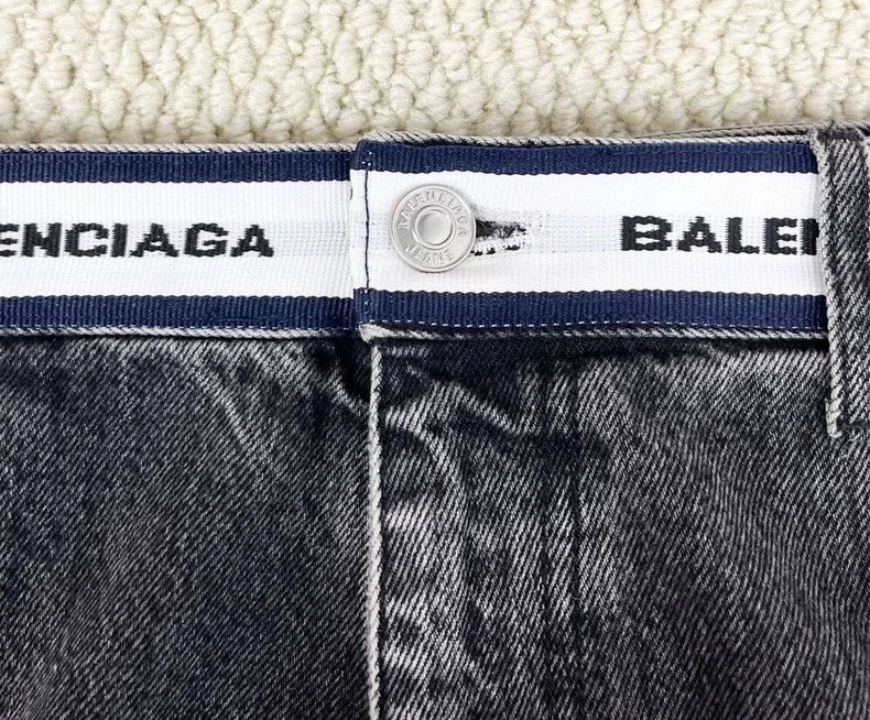 Balenciaga Balenciaga size M Distressed Black Belted Double B Embroid Size US 27 - 5 Thumbnail