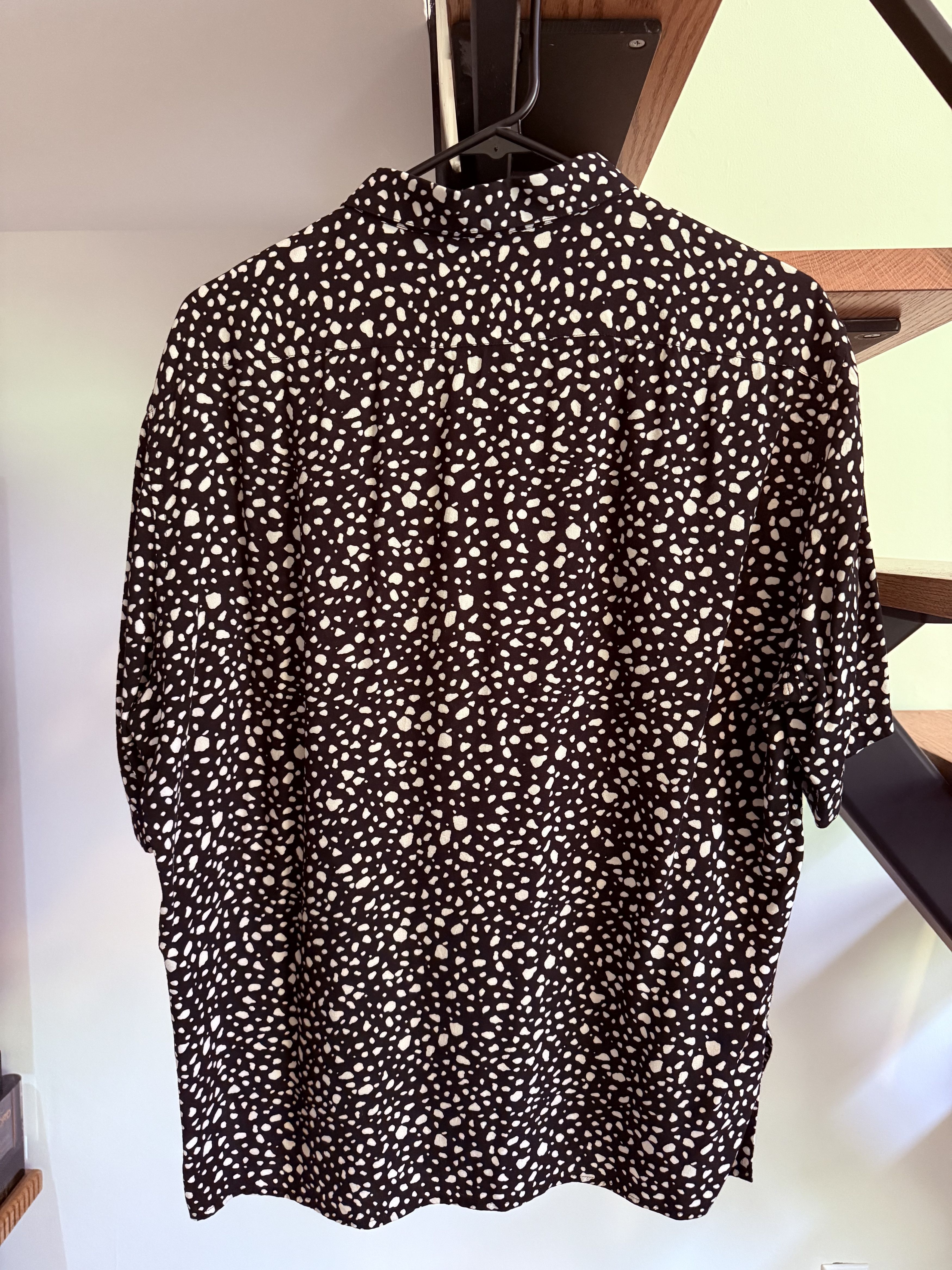 Saint Laurent Paris Saint Laurent Spotted Silk Shirt Size US S / EU 44-46 / 1 - 4 Thumbnail