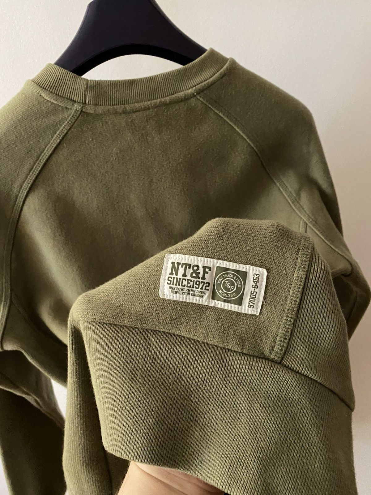 Nike × Vintage Vintage Nike Track Field Sweatshirt Big Logo Mens Size S Size US S / EU 44-46 / 1 - 5 Thumbnail