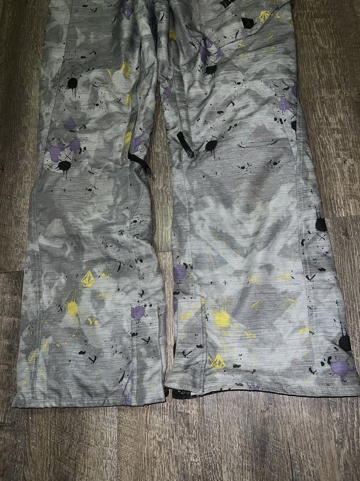 Volcom Volcom Lucchini Overall Snow Bib Pants Women’s size Medium Size 28" / US 6 / IT 42 - 8 Thumbnail