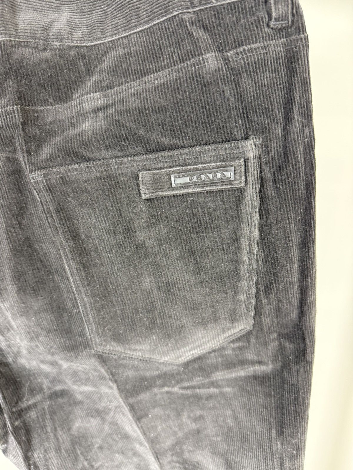 Prada Prada Black Tag Velvet Pants Size US 36 / EU 52 - 4 Thumbnail