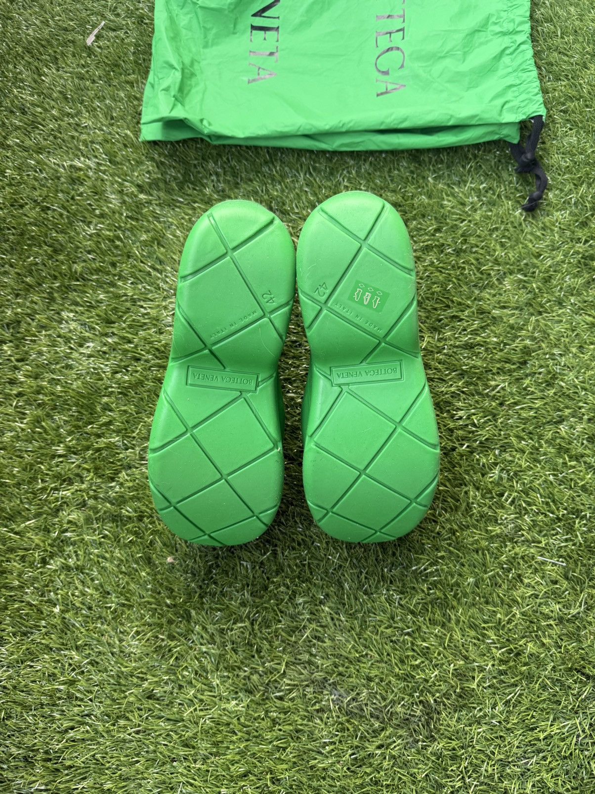Bottega Veneta Bottega Veneta Puddle Boot size 42 Parakeet Green Size US 9 / EU 42 - 5 Thumbnail