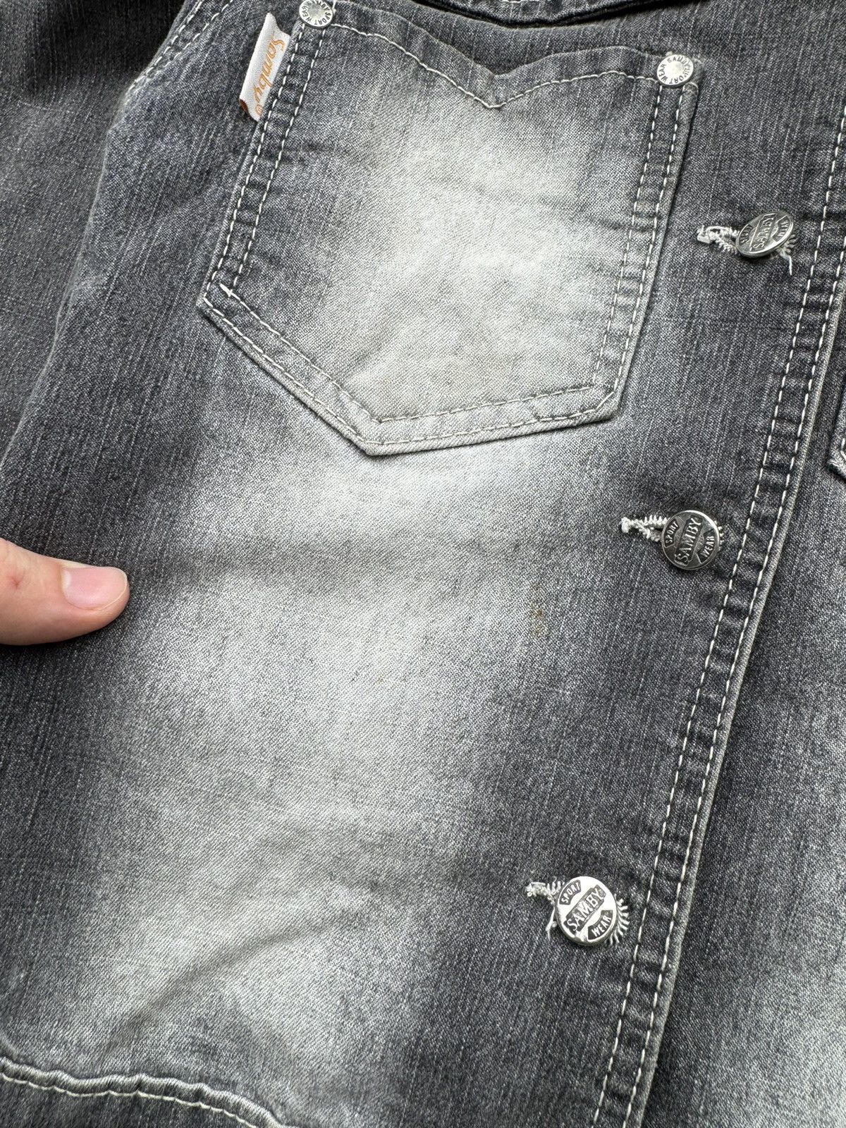 Vintage Vintage Worn Denim Jacket Size XS / US 0-2 / IT 36-38 - 4 Thumbnail