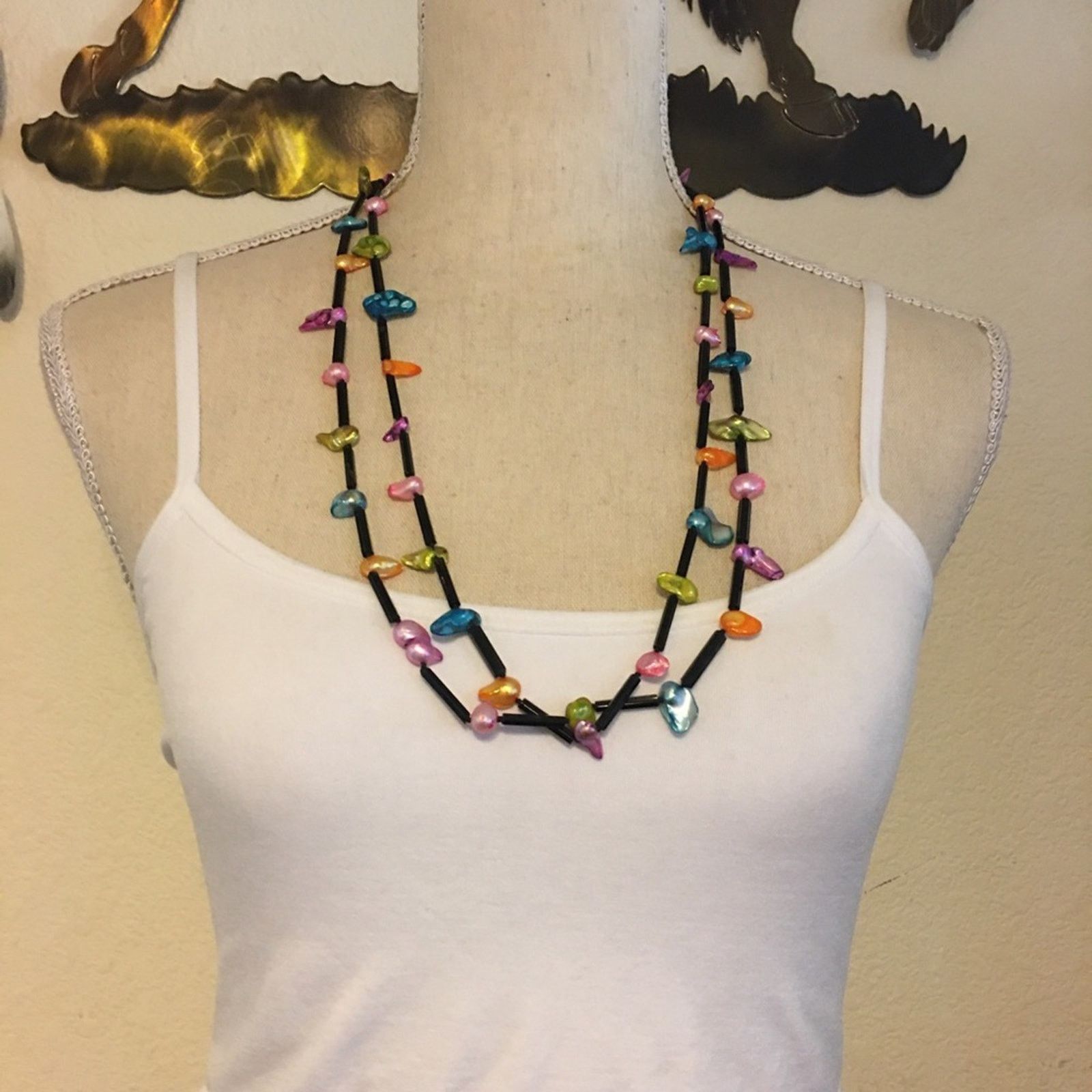 Jewelry Colorful dyed abalone shell bugle bead necklace Size ONE SIZE - 5 Thumbnail