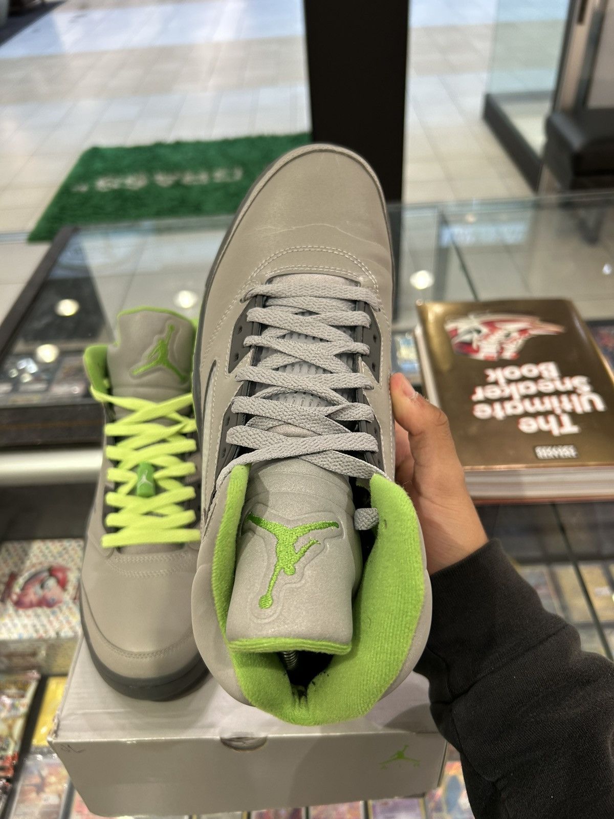Jordan Brand Jordan 5 green bean Size US 9.5 / EU 42-43 - 4 Thumbnail