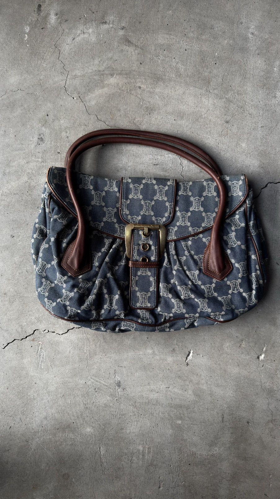 Celine CELINE Paris Macadam Flap Denim Handbag Indigo Vintage Size ONE SIZE - 1 Thumbnail