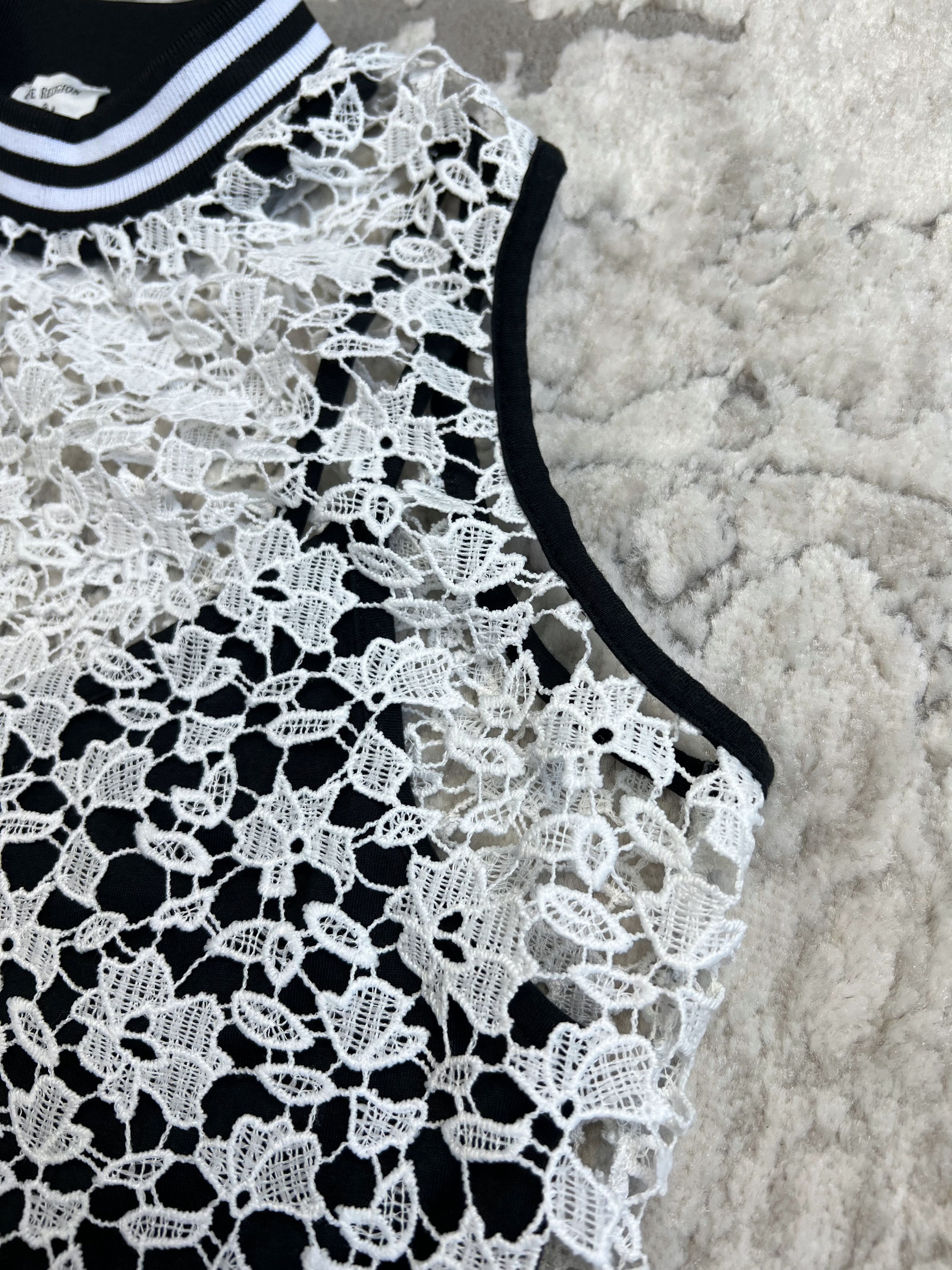 True Religion True Religion XS Lace Mesh Tank Top Black White High Neck Size XS / US 0-2 / IT 36-38 - 8 Thumbnail