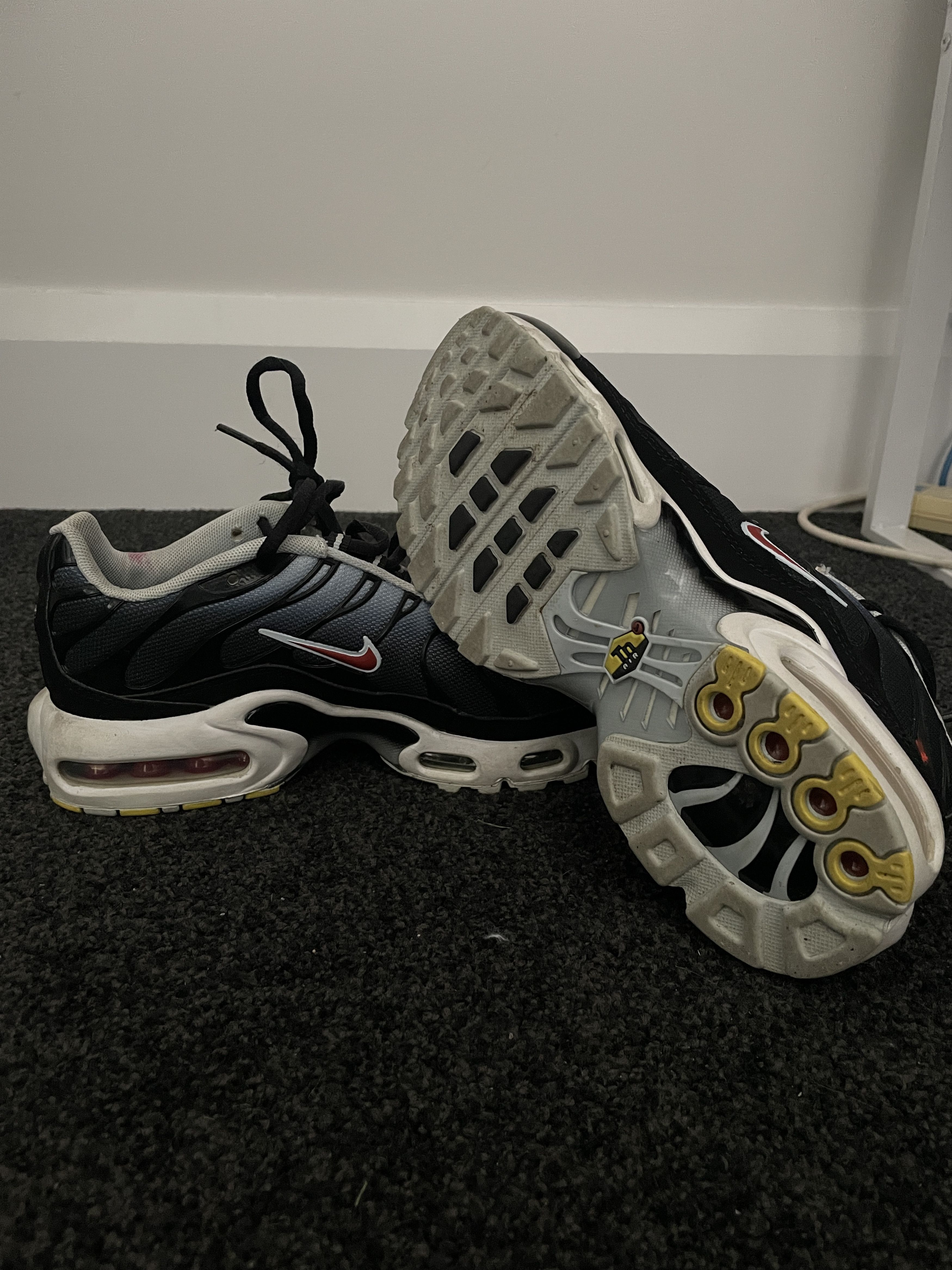 Nike Nike Tn's {RARE PAIR} Size US 7 / EU 40 - 6 Thumbnail