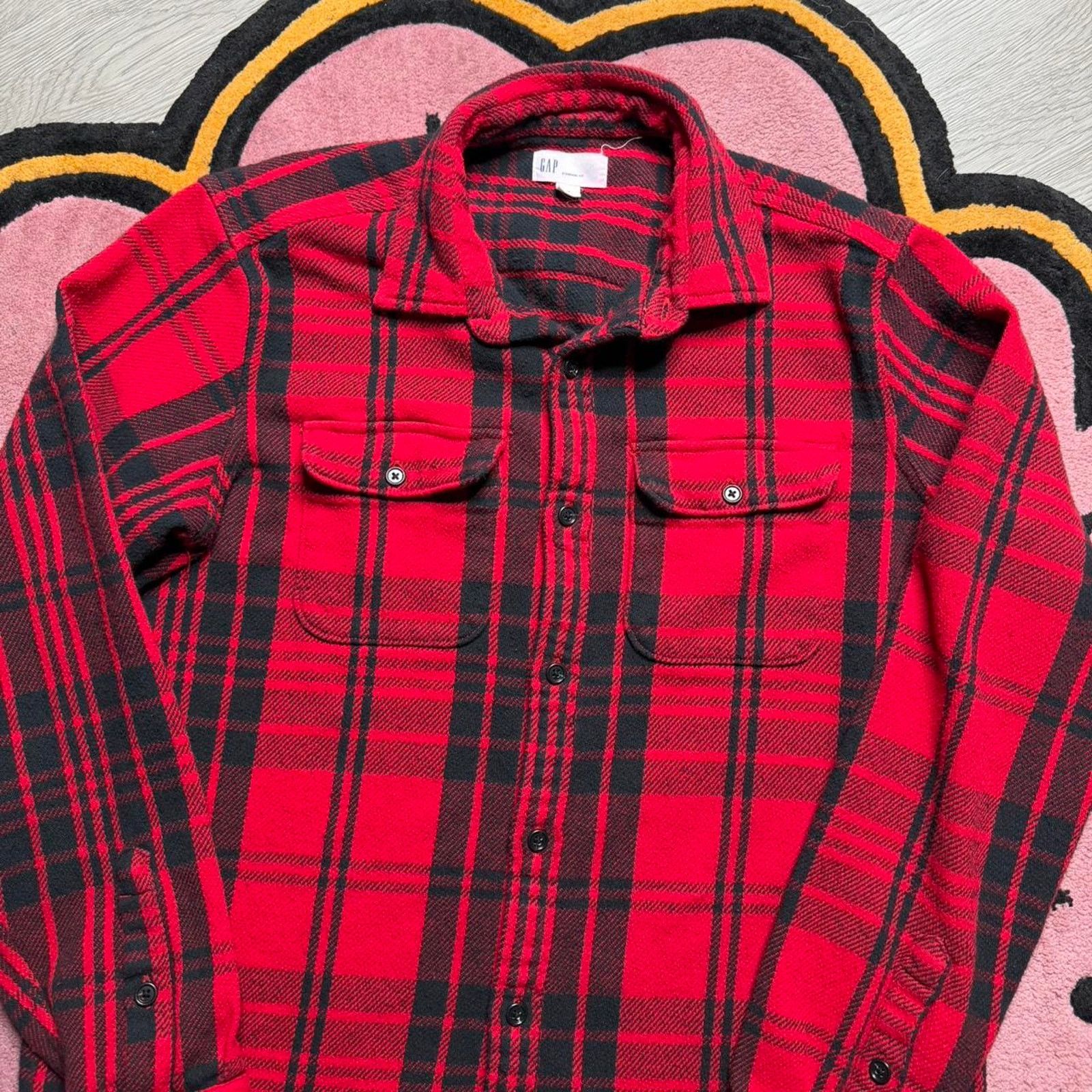 Gap Gap Casual Button Up Flannel Shirt Size Medium Red Black Size US M / EU 48-50 / 2 - 2 Thumbnail