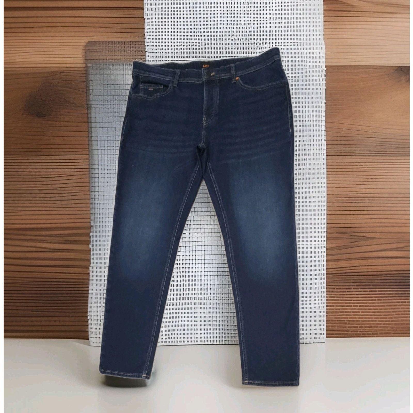 Hugo Boss Hugo Boss Mens Jeans Tapered Fit Stretch Dark Blue Wash 38 Size US 38 / EU 54 - 1 Thumbnail