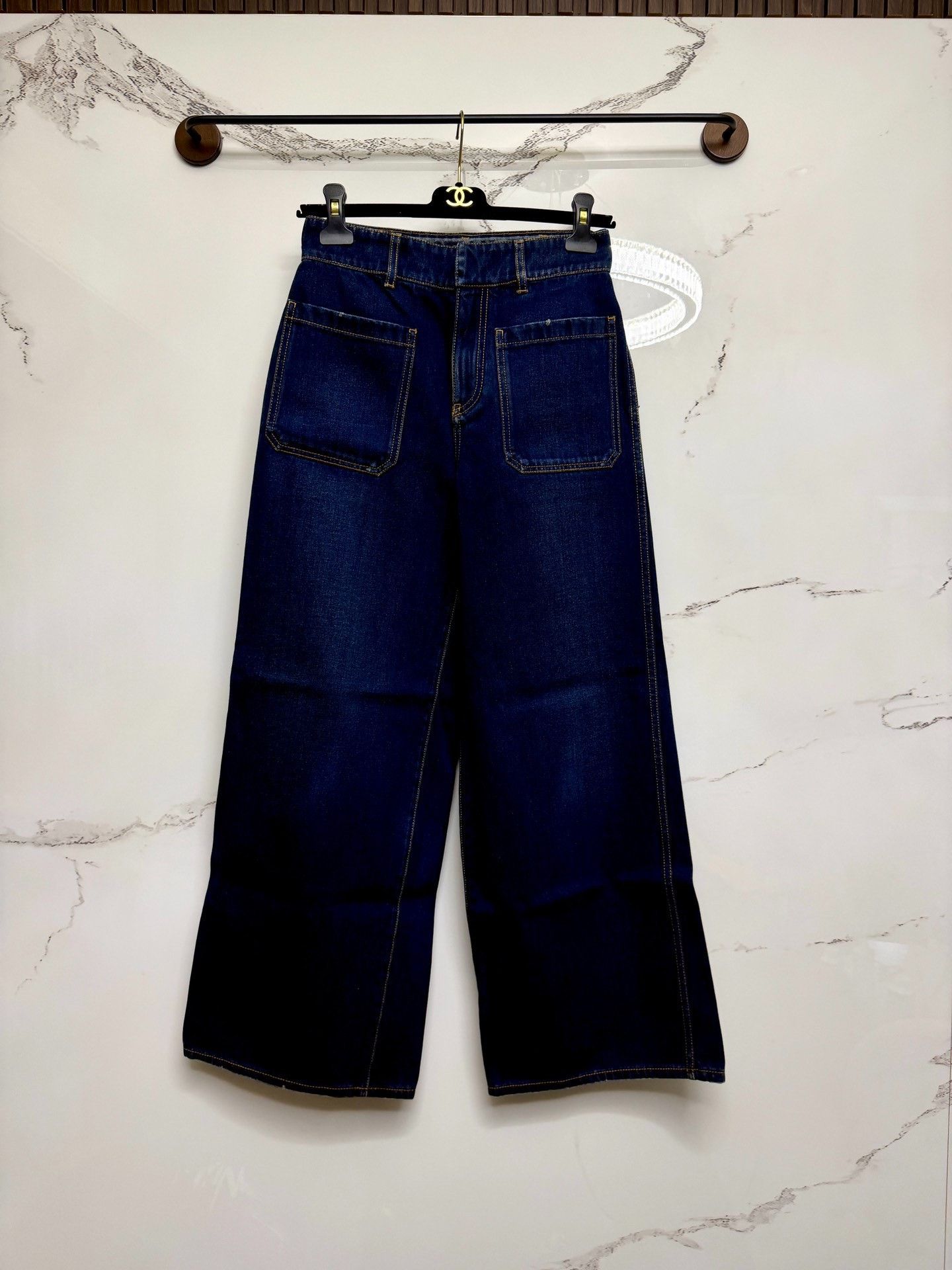 Dior dior slogan denim pants in new condition Size US 34 / EU 50 - 1 Thumbnail