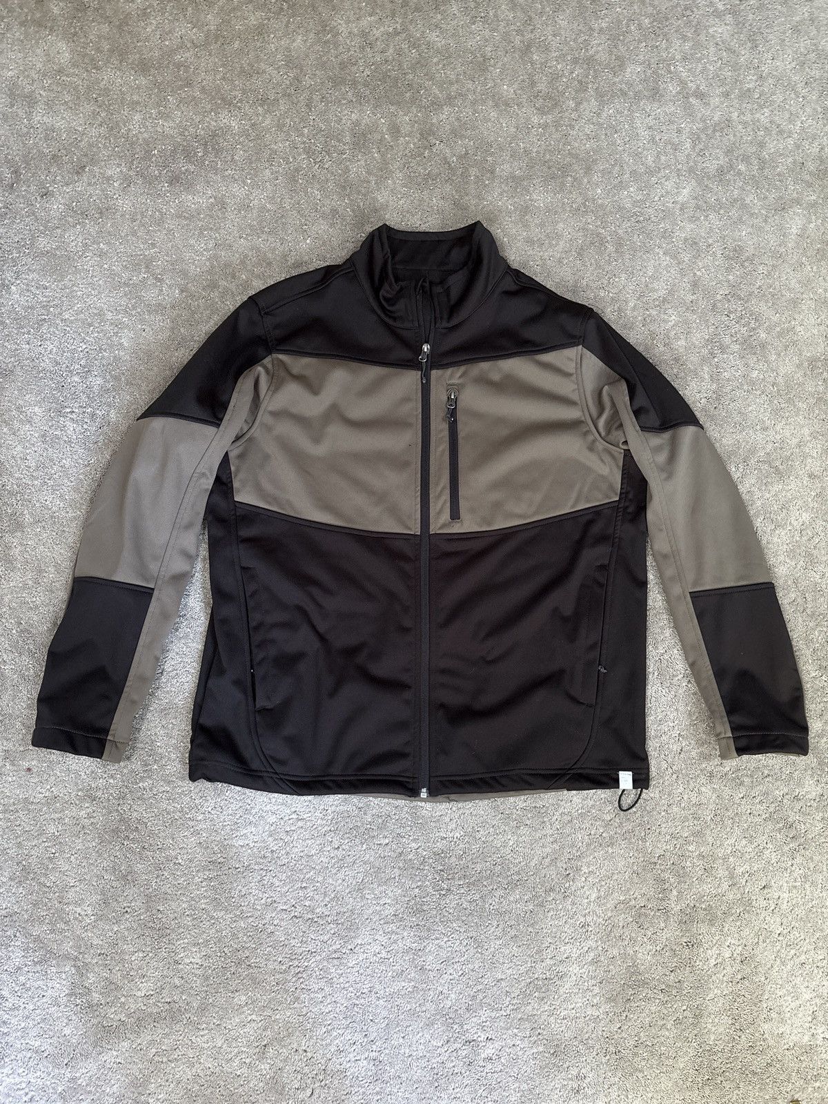 LIV Outdoor LIV Outdoor Jacket Size US L / EU 52-54 / 3 - 1 Thumbnail