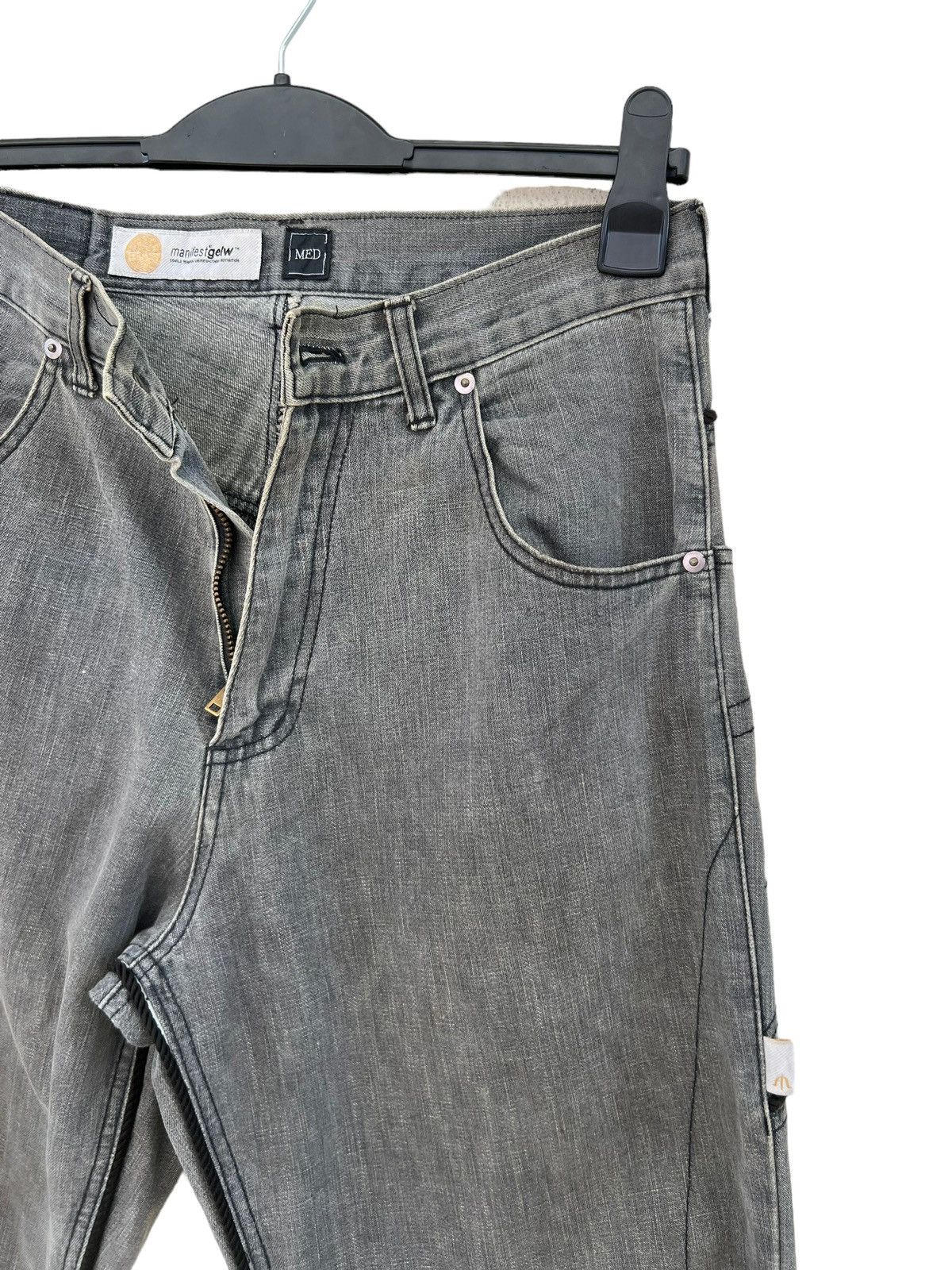 Swagger Vintage MANIFEST GELW Japan Dirty Mud Grey Denim Jeans Size US 31 - 11 Thumbnail