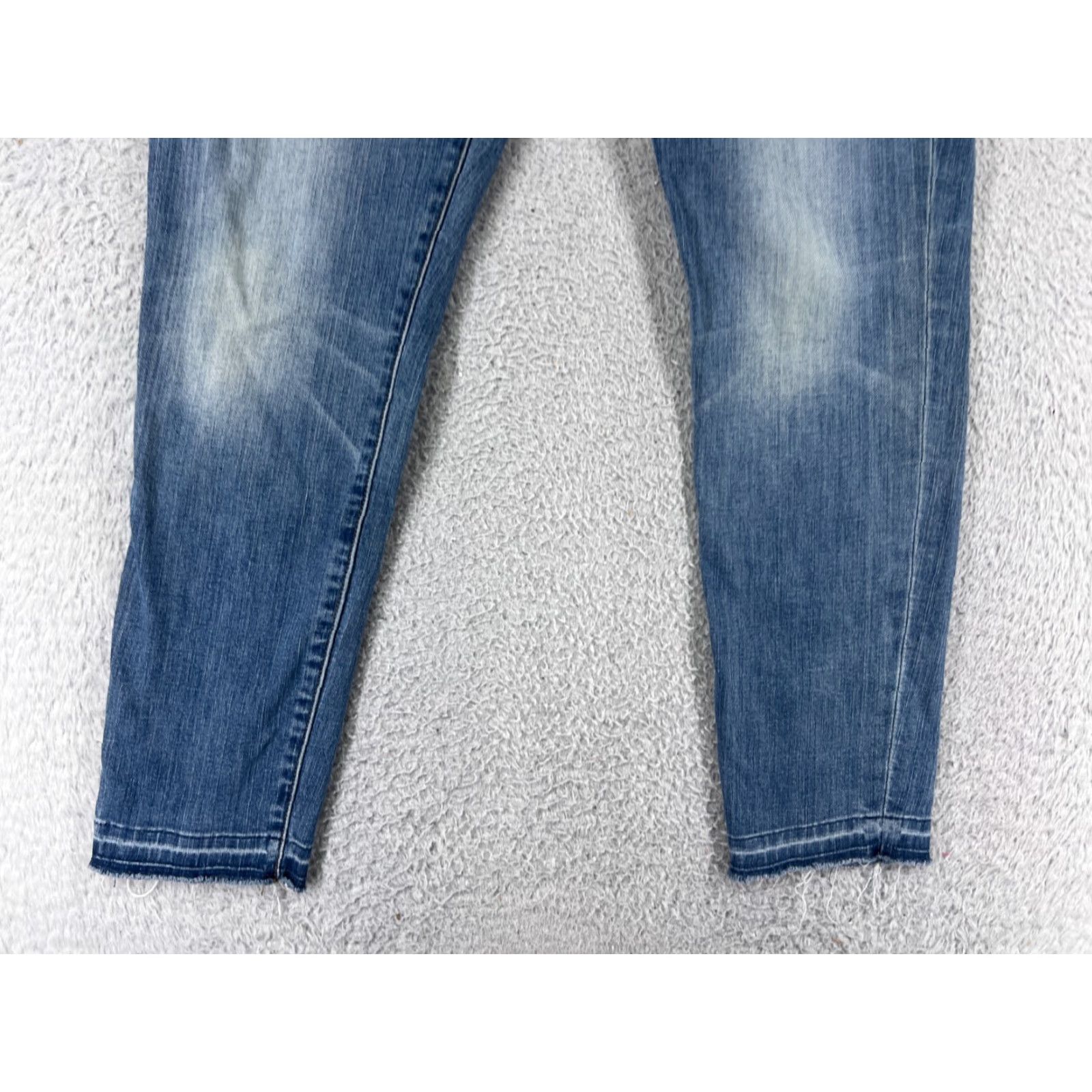 Lucky Brand Lucky Brand Jeans Womens 10 Blue Denim Skinny 5-Pocket Regular Inseam 25.5in Medium Wash 90s Theme Comfort Cotton Blend N/A Size 32" / US 10 / IT 46 - 5 Thumbnail