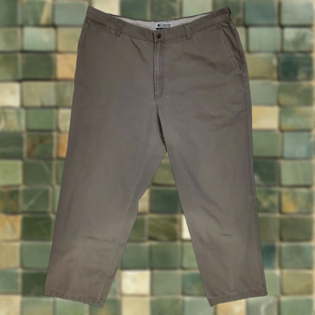 Vintage Columbia Tan Khaki Cotton Canvas Regular Fit Pants Size 40 Chino Men Inseam 30 Workwear Casual Outdoor Hiking Size US 38 / EU 54 - 1 Thumbnail