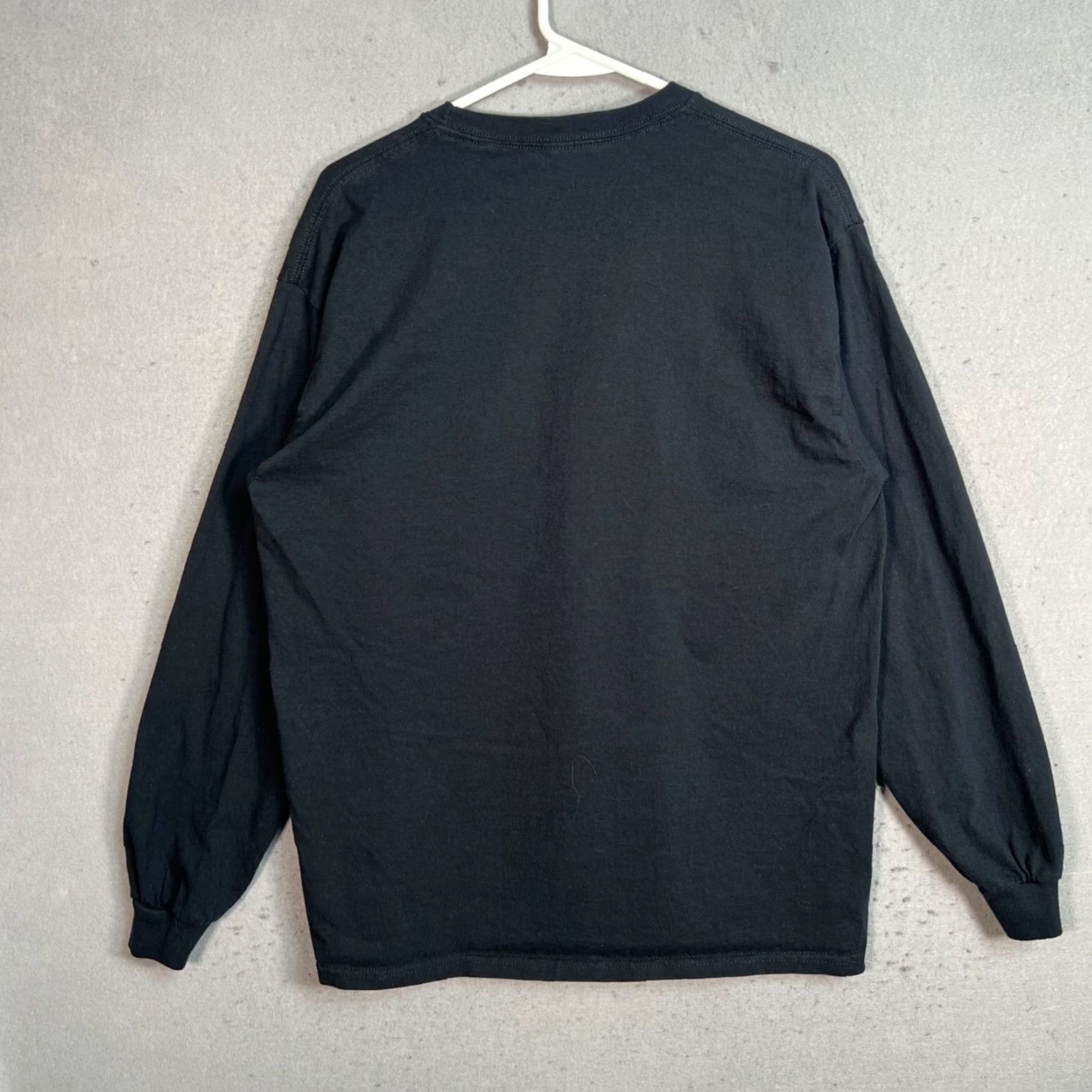 Vintage VINTAGE T Swift "I'm Feeling 2022" Black Long Sleeve T-Shirt Adult Large 100% Cotton Womens Size L / US 10 / IT 46 - 2 Thumbnail