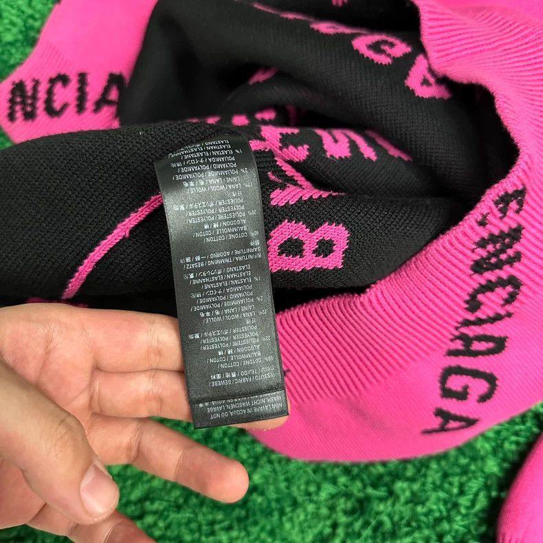 Balenciaga Balenciaga Pink Sweater Size L-2506 Size US L / EU 52-54 / 3 - 2 Thumbnail