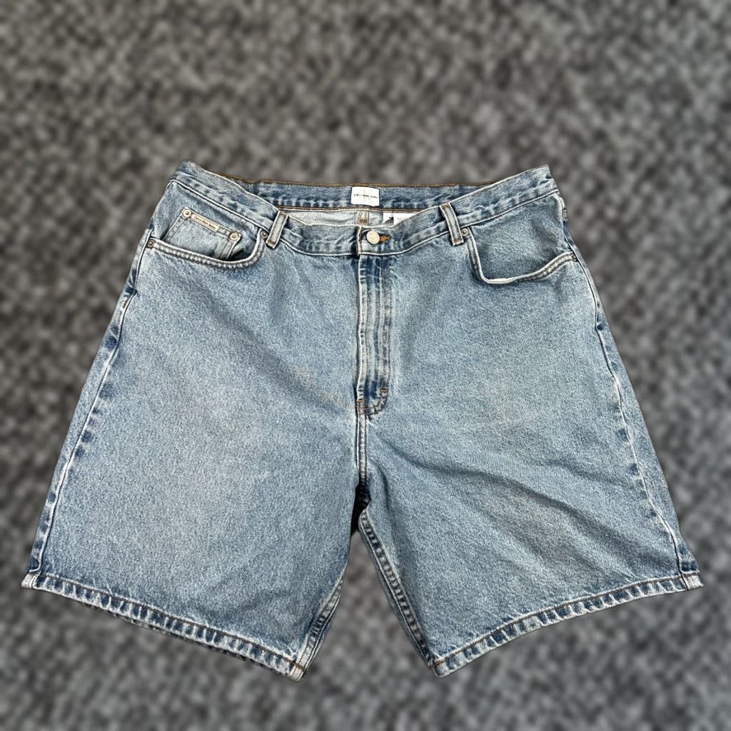 Calvin Klein Vintage 90s Calvin Klein Jeans Mens 40 Denim Shorts Easy Fit Short Size US 40 / EU 56 - 1 Thumbnail
