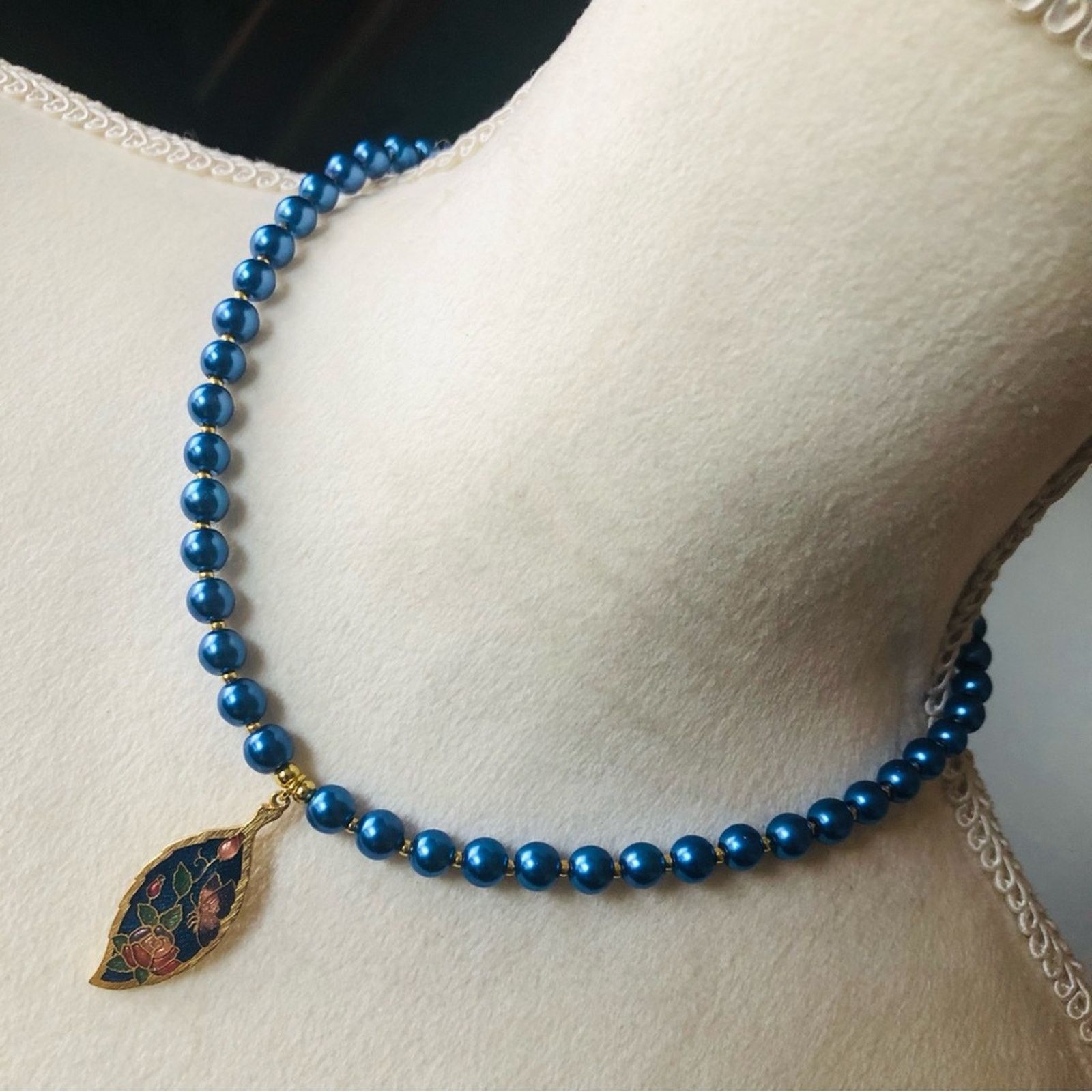 Handmade Handcrafted repurpose blue cloisonné pendant Pearl necklac Size ONE SIZE - 1 Thumbnail