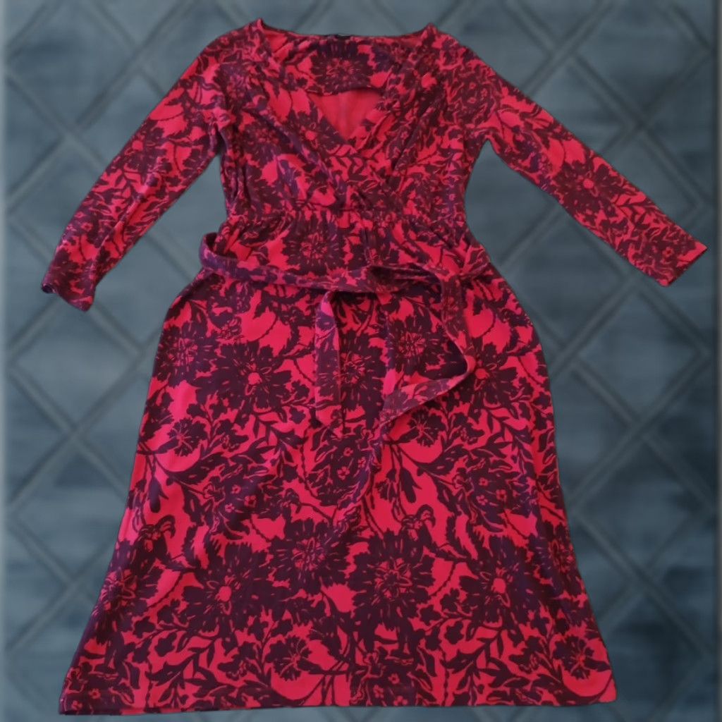 Lands' End Lands' End Fit Flare Dress XS Red Floral Long Sleeve V-Neck Pullover Dress, Knee Length, Belted, Regular, Women, Cotton Spandex, Machine Washable Size XS / US 0-2 / IT 36-38 - 1 Thumbnail