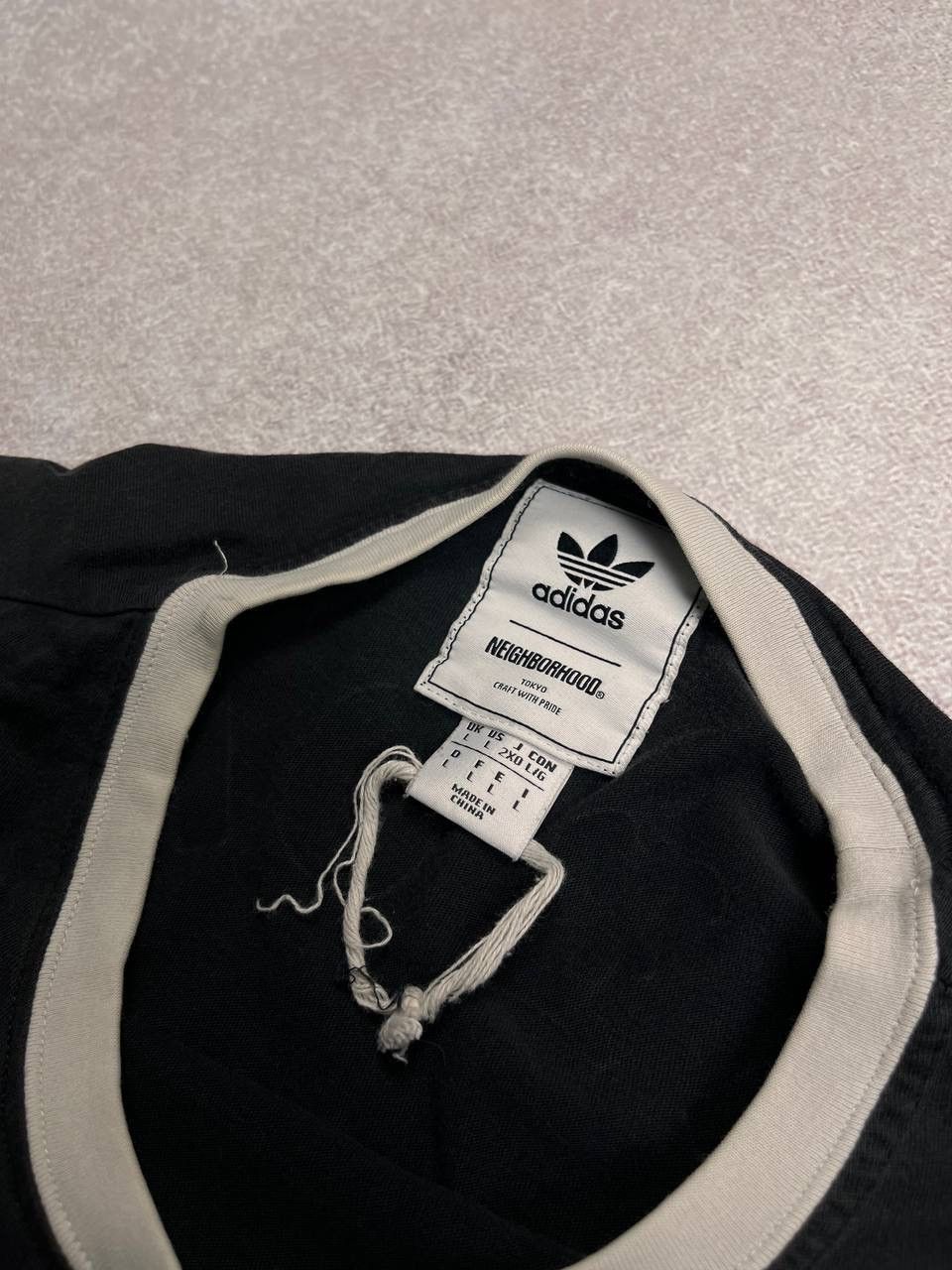 Adidas × Neighborhood ADIDAS X NEIGHBORHOOD UNDER ATTACK NBHD SWEATSHIRT L Size US L / EU 52-54 / 3 - 5 Thumbnail