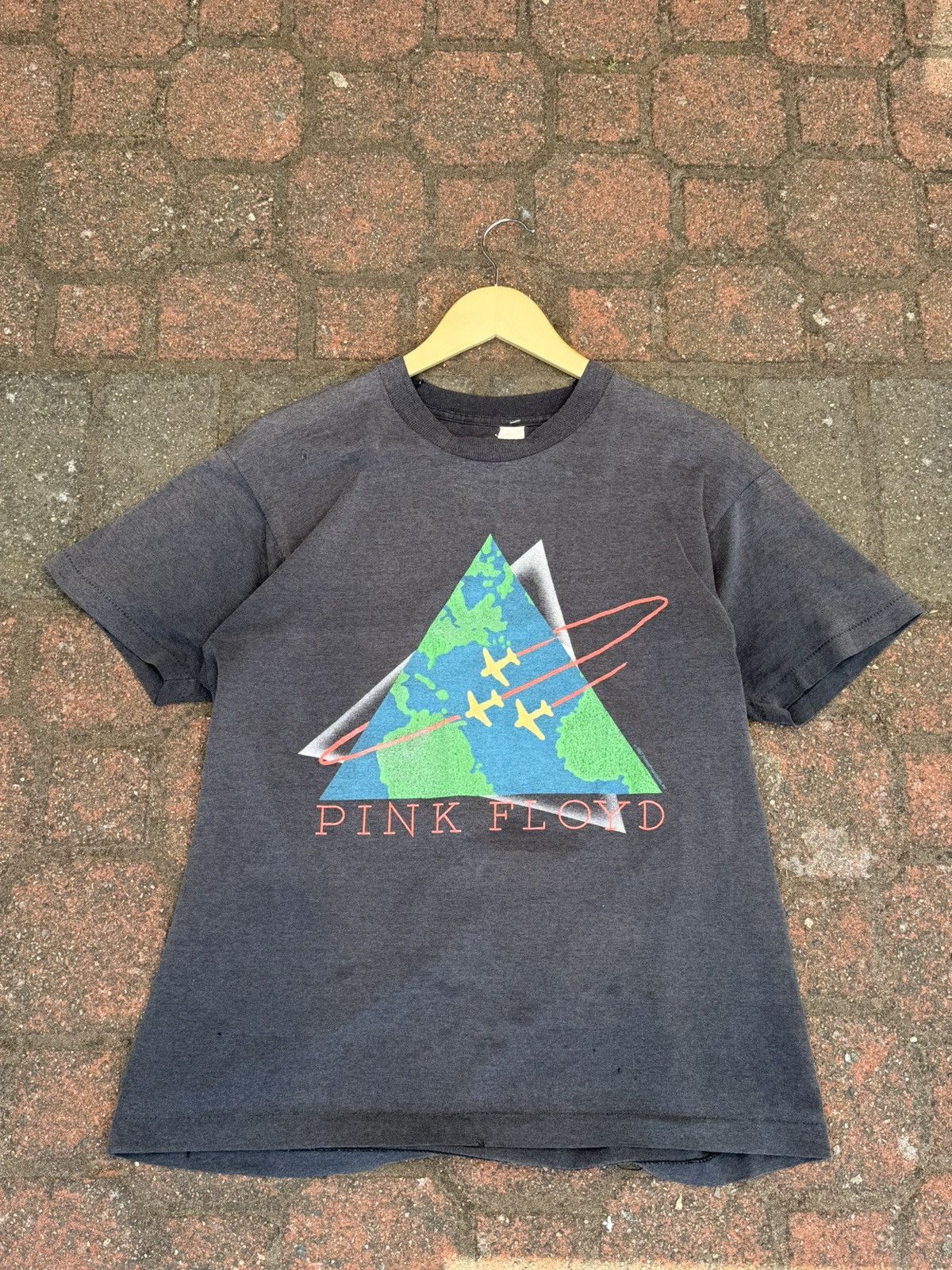 Pink Floyd World Tour Shirt | Grailed