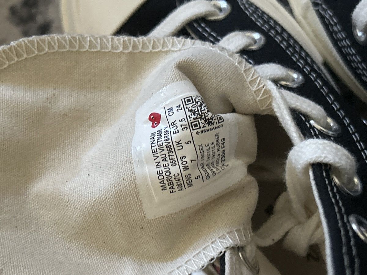 Comme des Garcons PLAY COMME des GARÇONS PLAY Converse Chuck 70 Heart Sneakers Size US 7 / IT 37 - 5 Thumbnail
