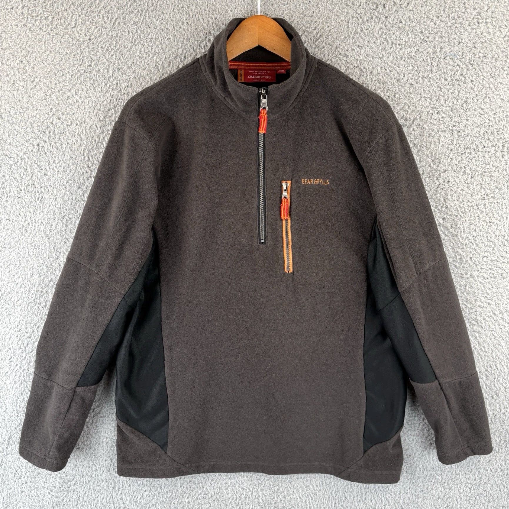 Vintage Bear Grylls Craghoppers Fleece Sweater Mens Medium Gray 1/2 Zip Outdoor Hiking Button Zipper Pockets Holiday/Outdoor? Size US M / EU 48-50 / 2 - 2 Thumbnail