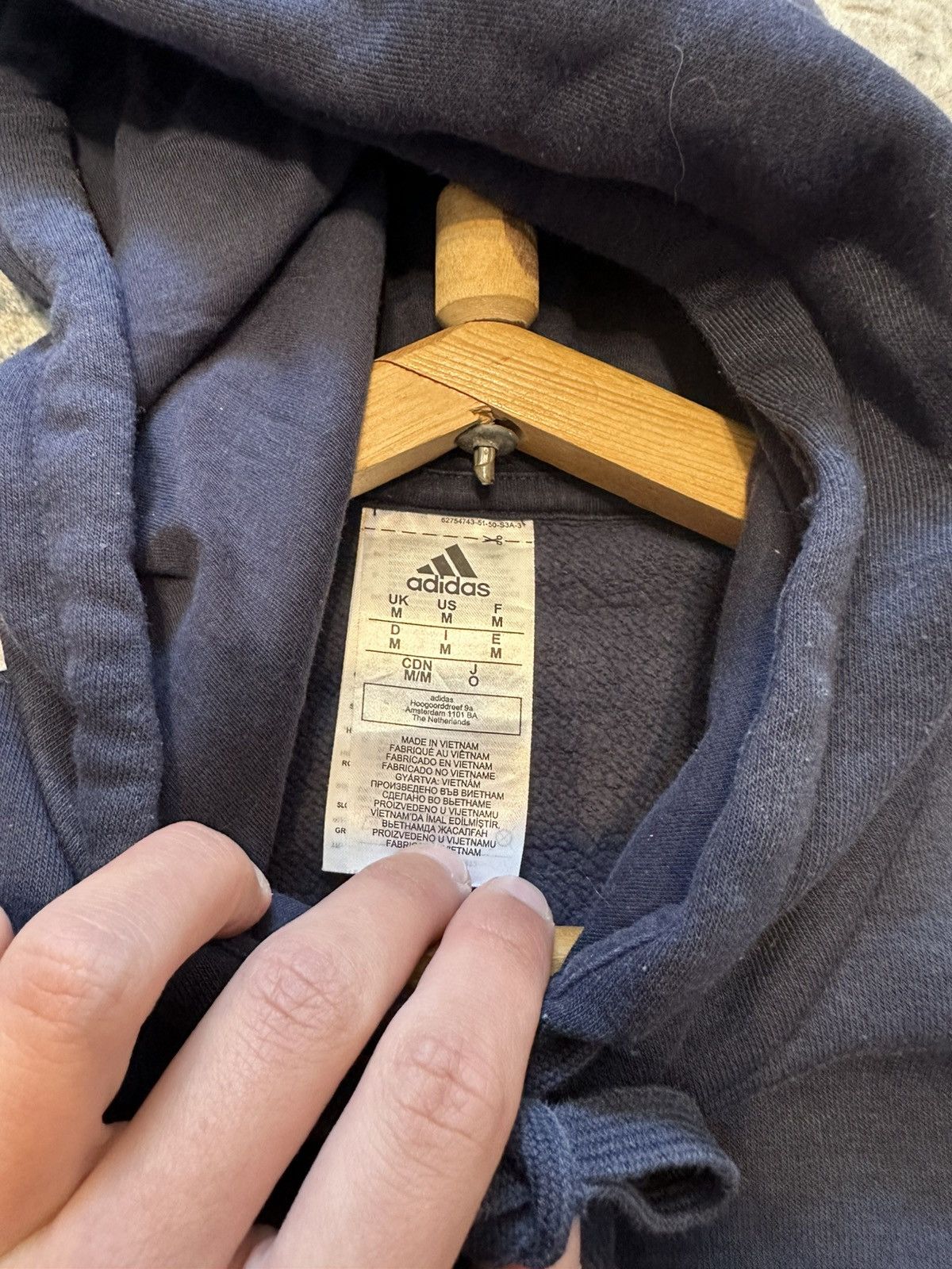 Adidas HOODIE ADIDAS Y2K VINTAGE STREETWEAR SMALL LOGO,SIZE M-L Size US M / EU 48-50 / 2 - 7 Thumbnail