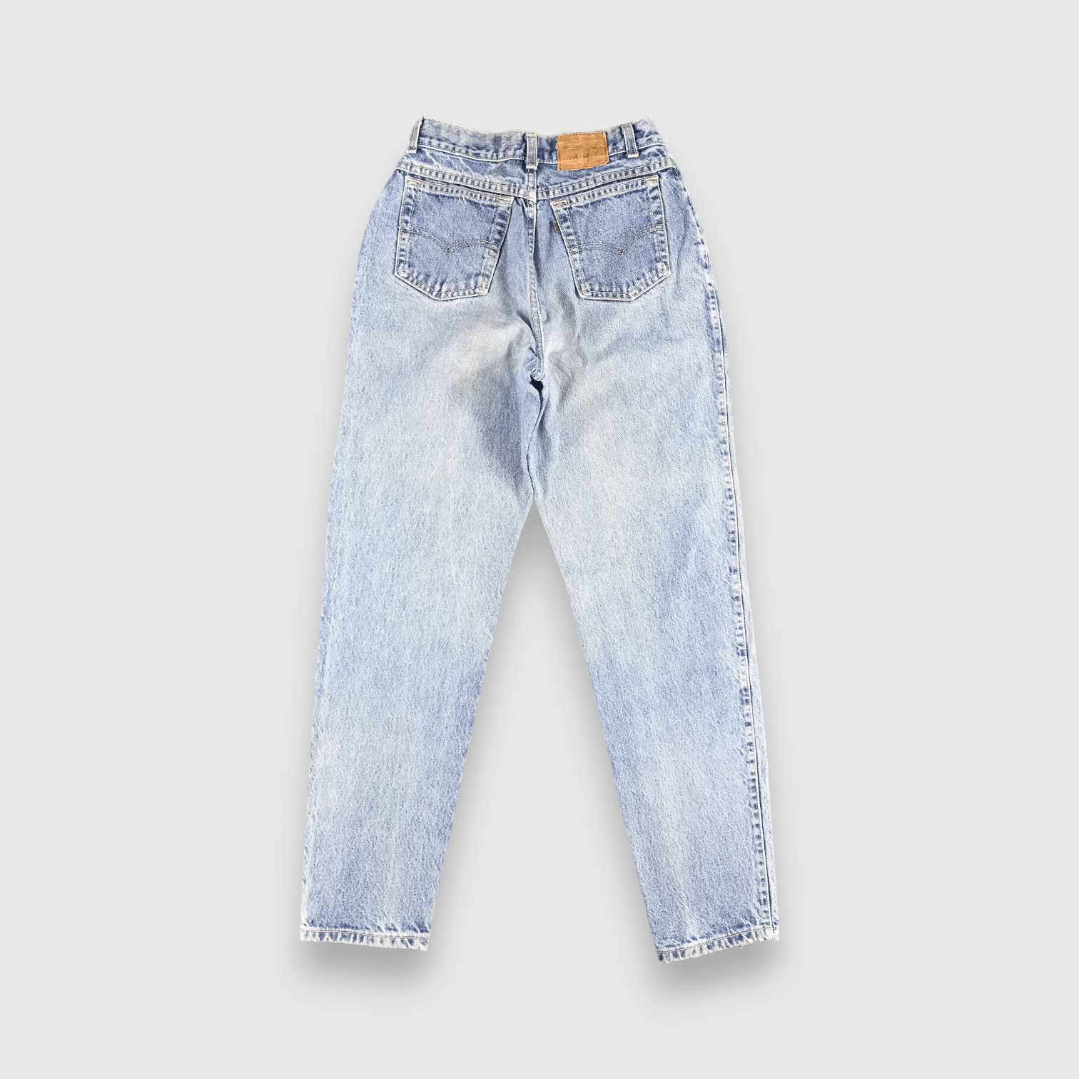 Levi's Vintage Light Wash Levis Jeans-J2214 Size US 26 / EU 42 - 2 Thumbnail