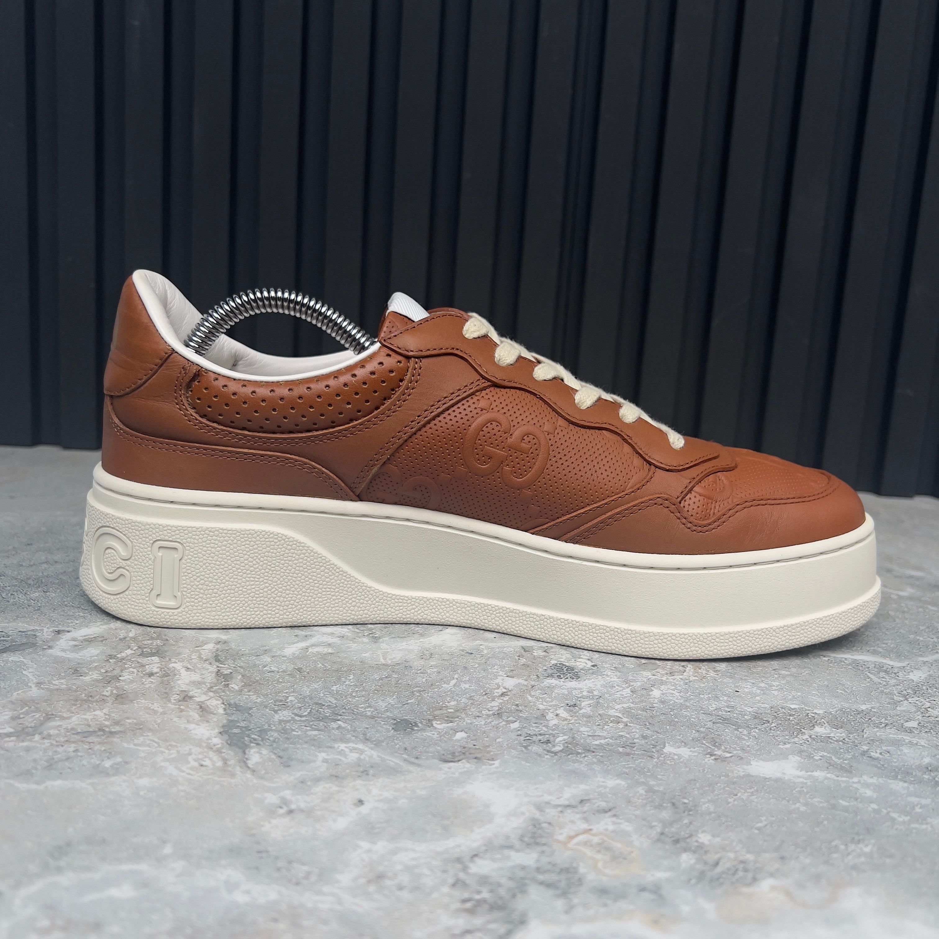 Gucci Gucci Chunky GG Embossed Logo Trainer Sneaker Leather Size US 8.5 / EU 41-42 - 7 Thumbnail