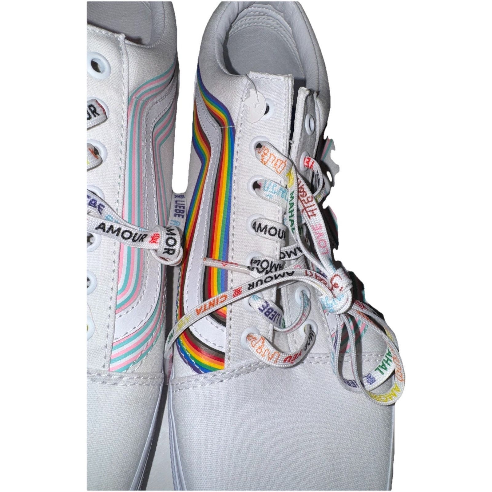 Vans VANS OLD SKOOL PRIDE RAINBOW SKATE SNEAKER White Rainbow EUC Size US 12 / IT 42 - 3 Thumbnail