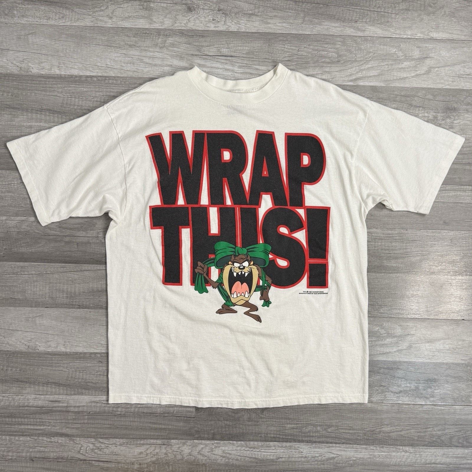 Tudor × Vintage Vintage 90s Looney Tunes Taz Wrap This Christmas T-Shirt Size US XL / EU 56 / 4 - 1 Thumbnail