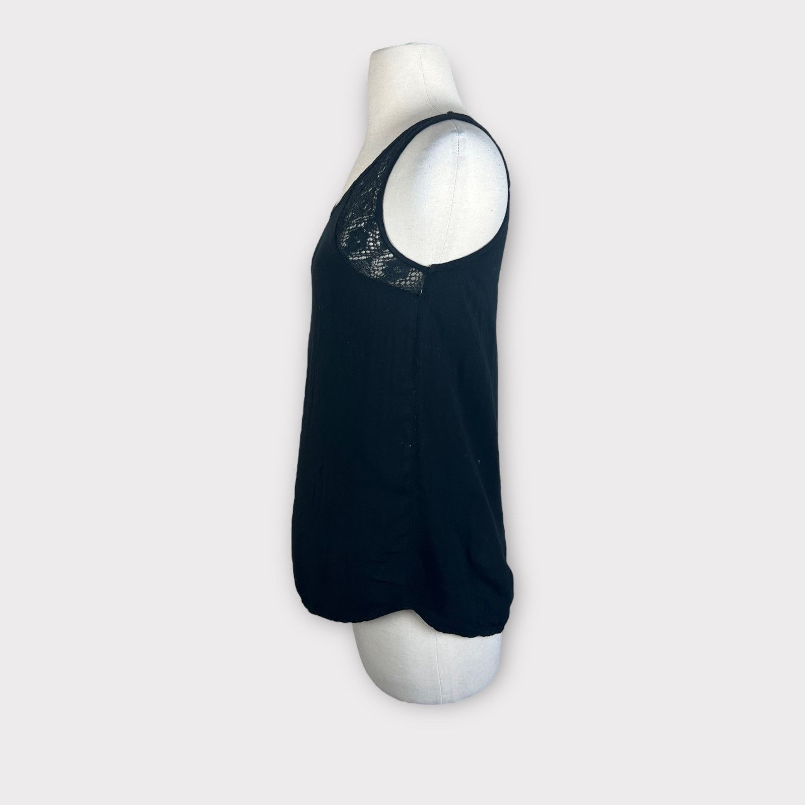 Vintage Mossimo Supply Co | Lace Detail Accent Black Tank Top Size S / US 4 / IT 40 - 2 Thumbnail