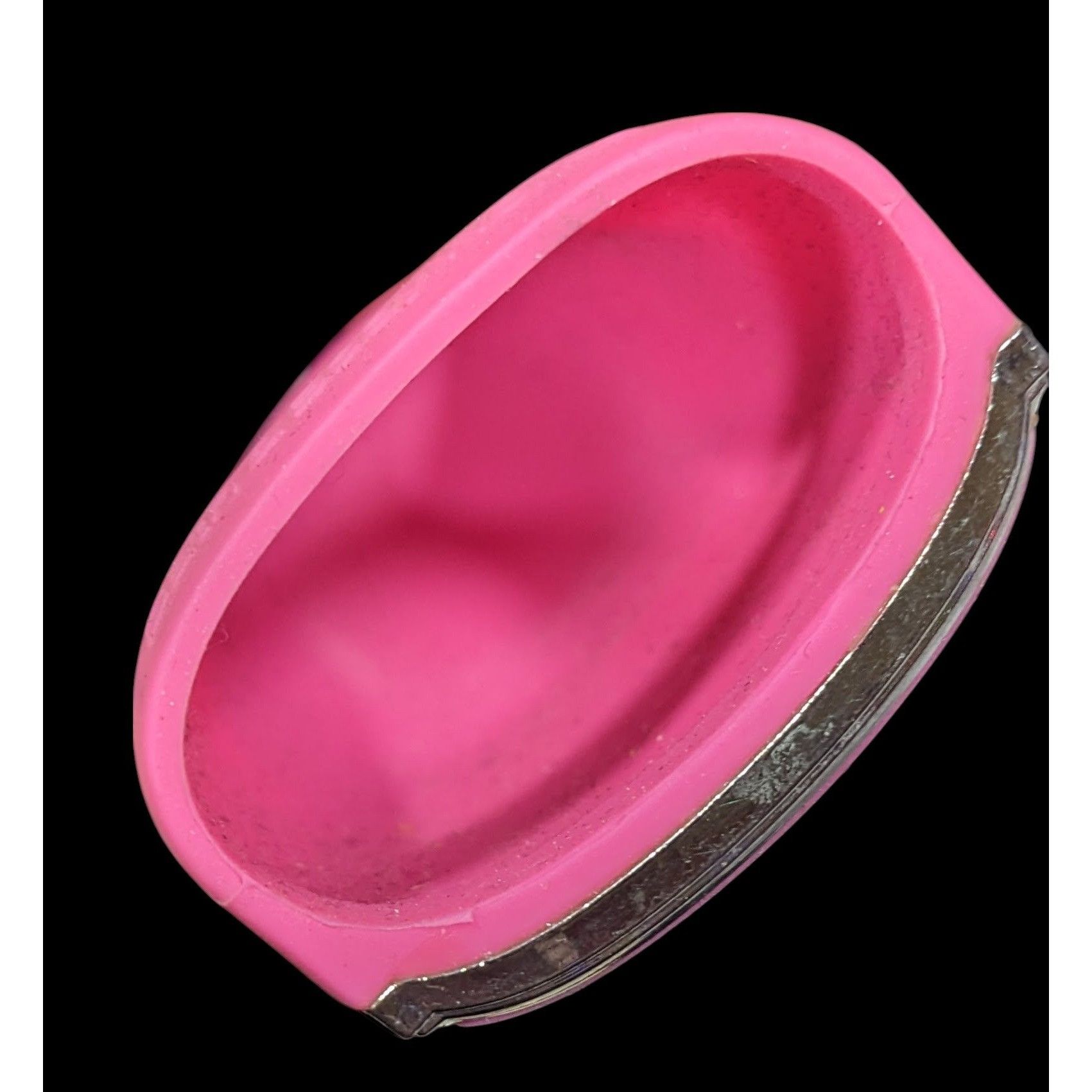 Other Bath & Body Works HTF Pink Rhinestone Heart Pocketback Holde Size ONE SIZE - 3 Thumbnail