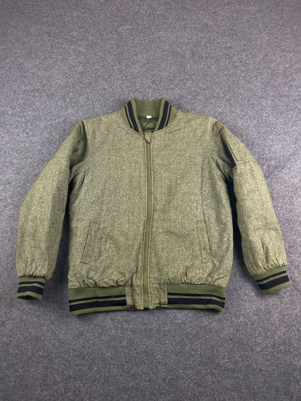 Japanese Brand japanese brand bomber jacket camo quilted lining Size US M / EU 48-50 / 2 - 1 Thumbnail