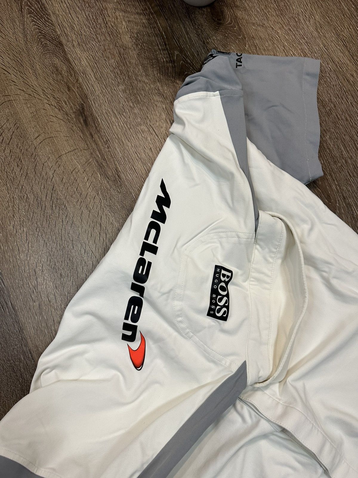 Hugo Boss × Mercedes-Benz Mclaren Team Mercedes Benz Jersey Formula 1 Racing Shirt Size US XXL / EU 58 / 5 - 6 Thumbnail
