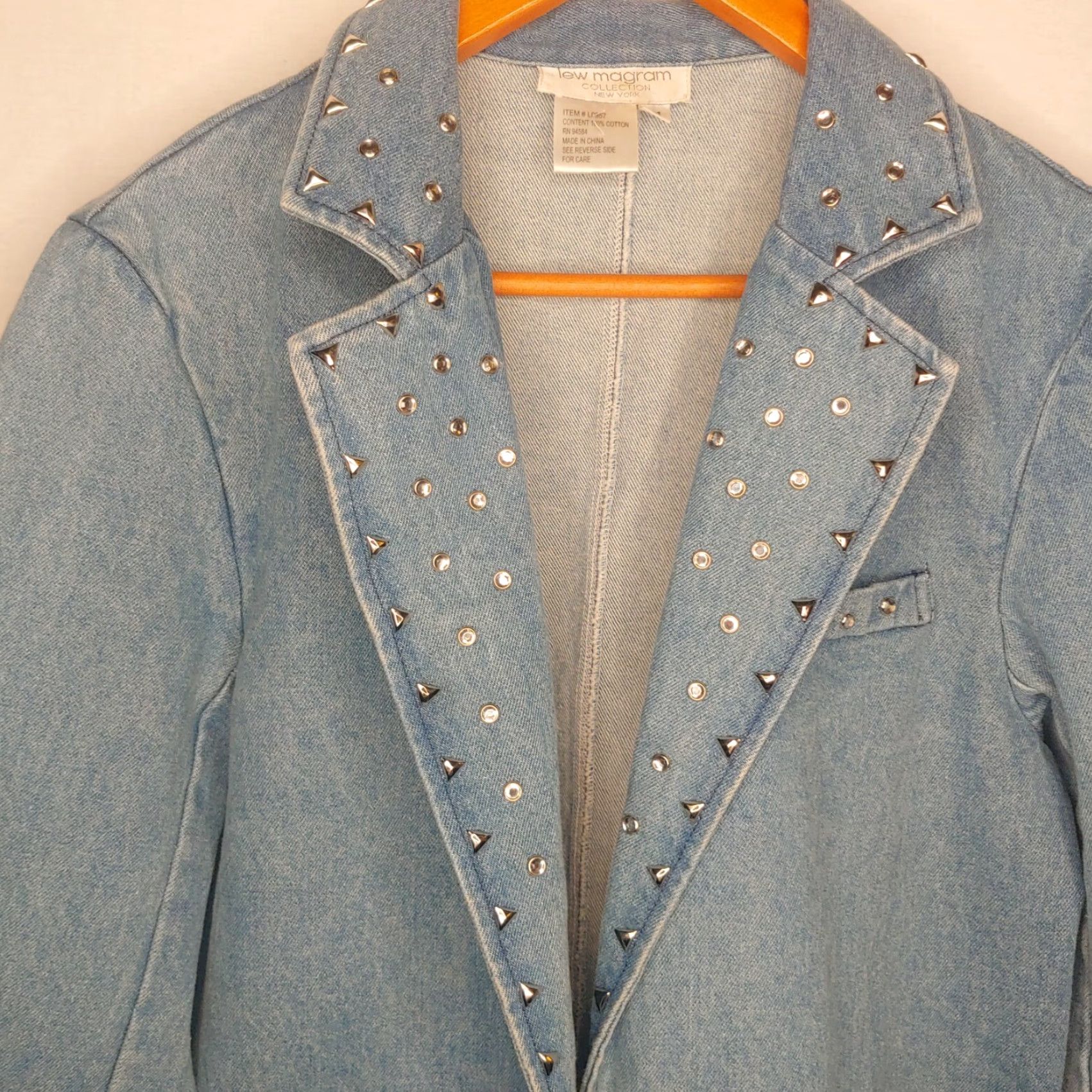 Vintage VINTAGE Lew Magram Collection Denim Blazer Jacket Women Medium Studded Bling 1980s 1990s Academia Punk Retro Blue Size 32" / US 10 / IT 46 - 2 Thumbnail